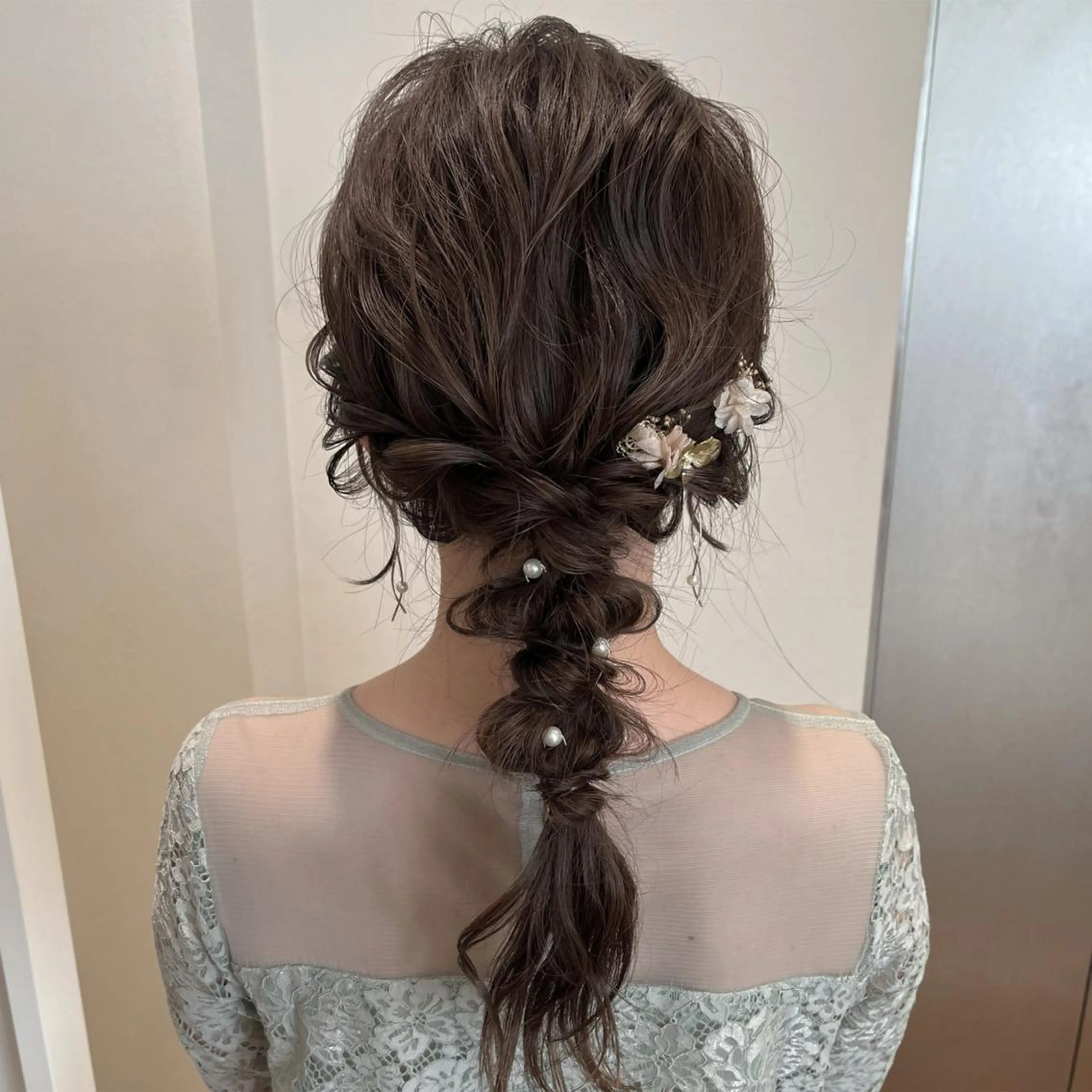 セミロング ヘアアレンジ 玉ねぎヘアー ヘアセット サソウ ユリエ🥥のヘアスタイル