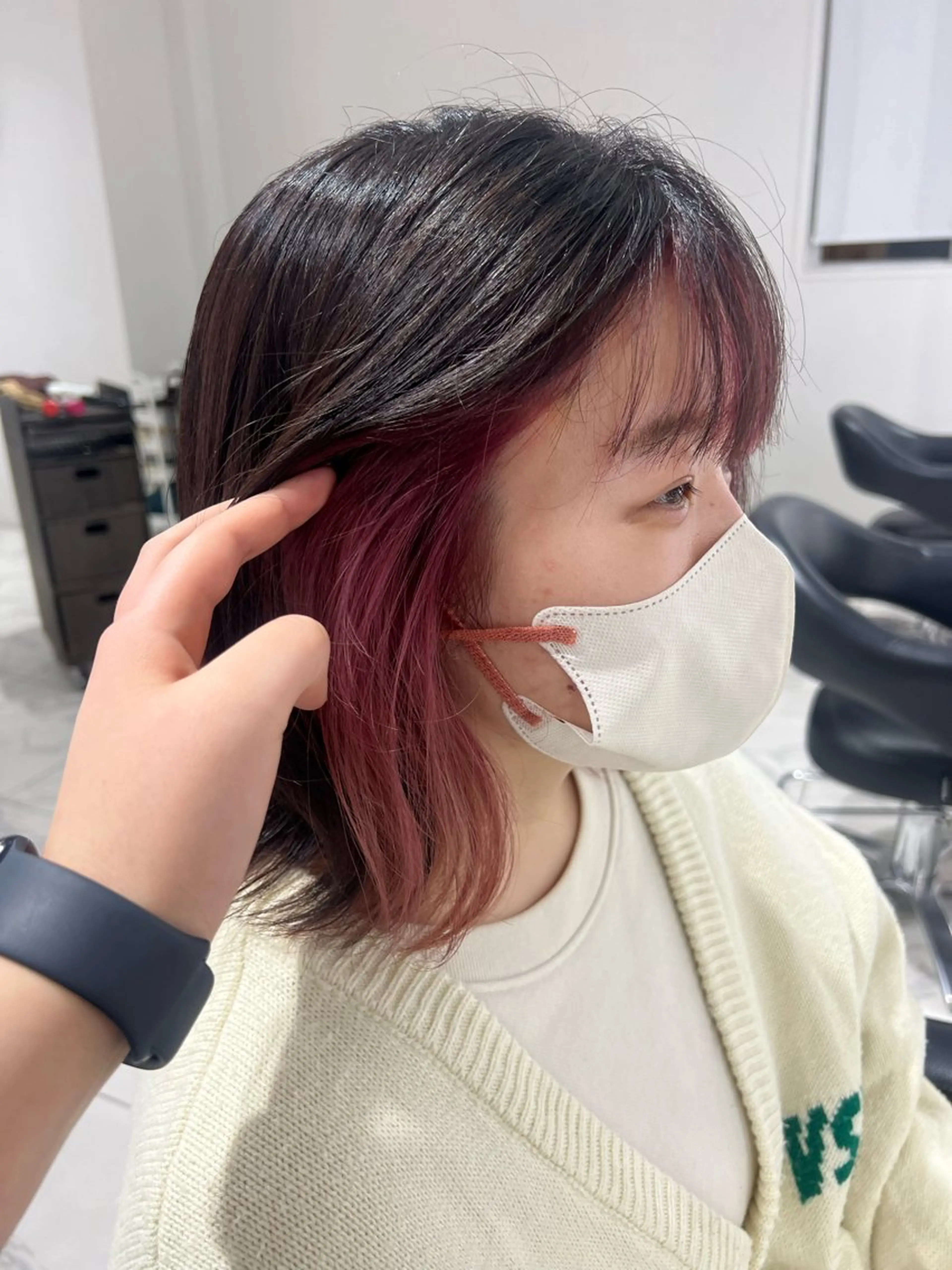 ショート カラー ヘアカラー 🌼透明感カラー🌼 岡本サユリの眉毛・アイブロウイメージ