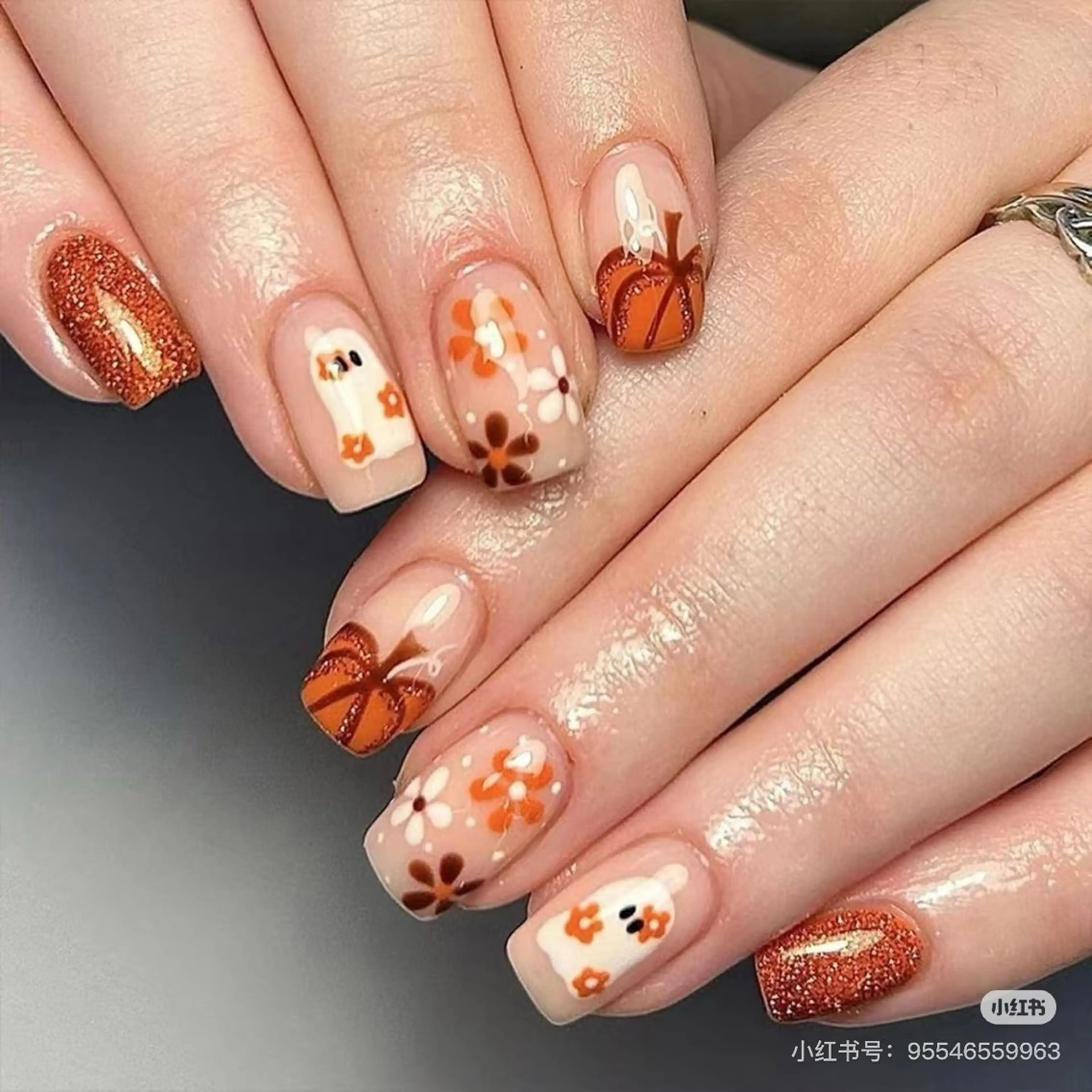 ハロウィン🎃ネイル(シンプルアート8本)の写真