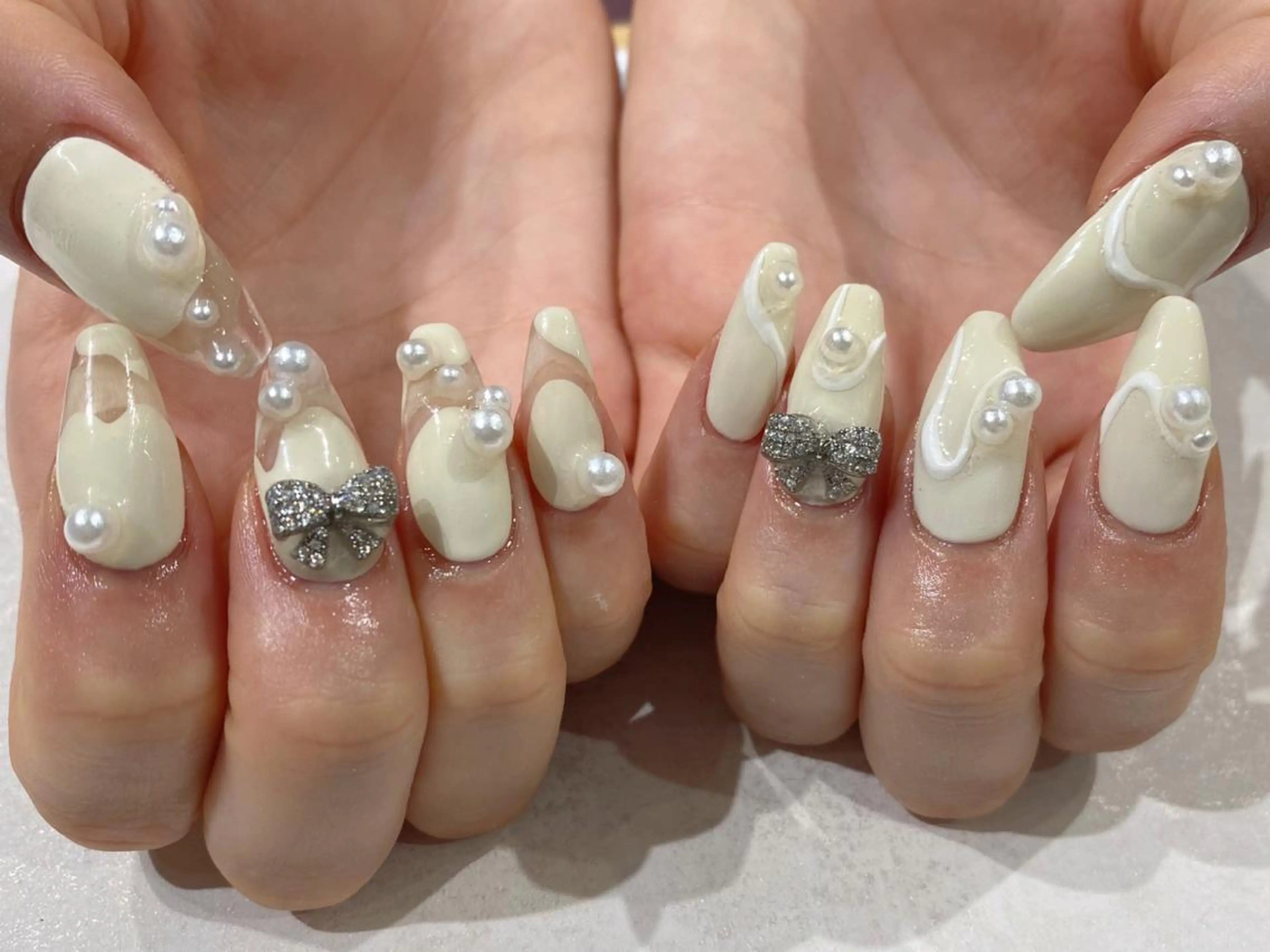 ミディアム ハンドネイル Nail R💫 naoのネイルデザイン