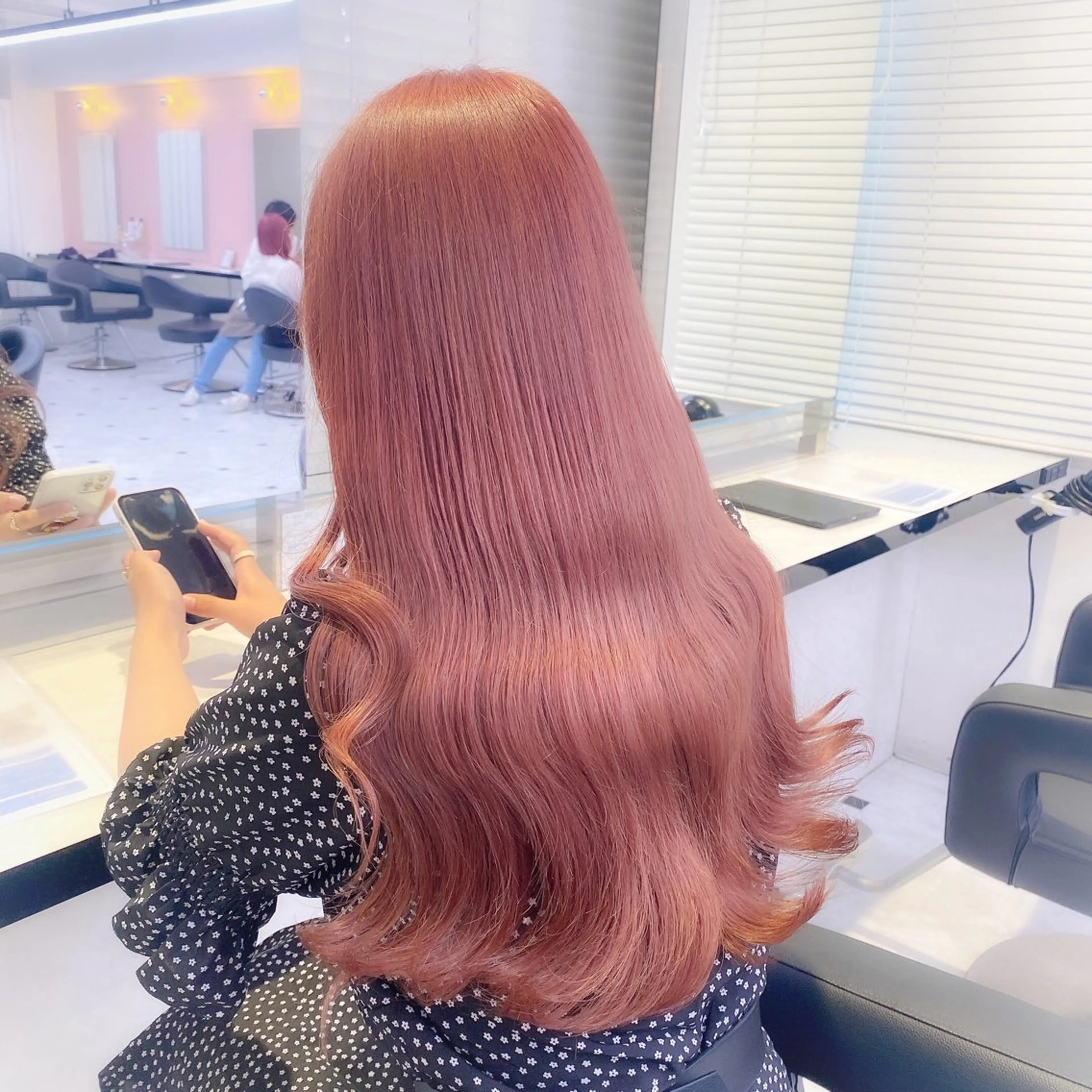 セミロング カラー ヘアアレンジ ヘアカラー トリートメント ヘッドスパ ヘアセット 透明感/艶髪/💖 トレンドスタイル💖のヘアスタイル