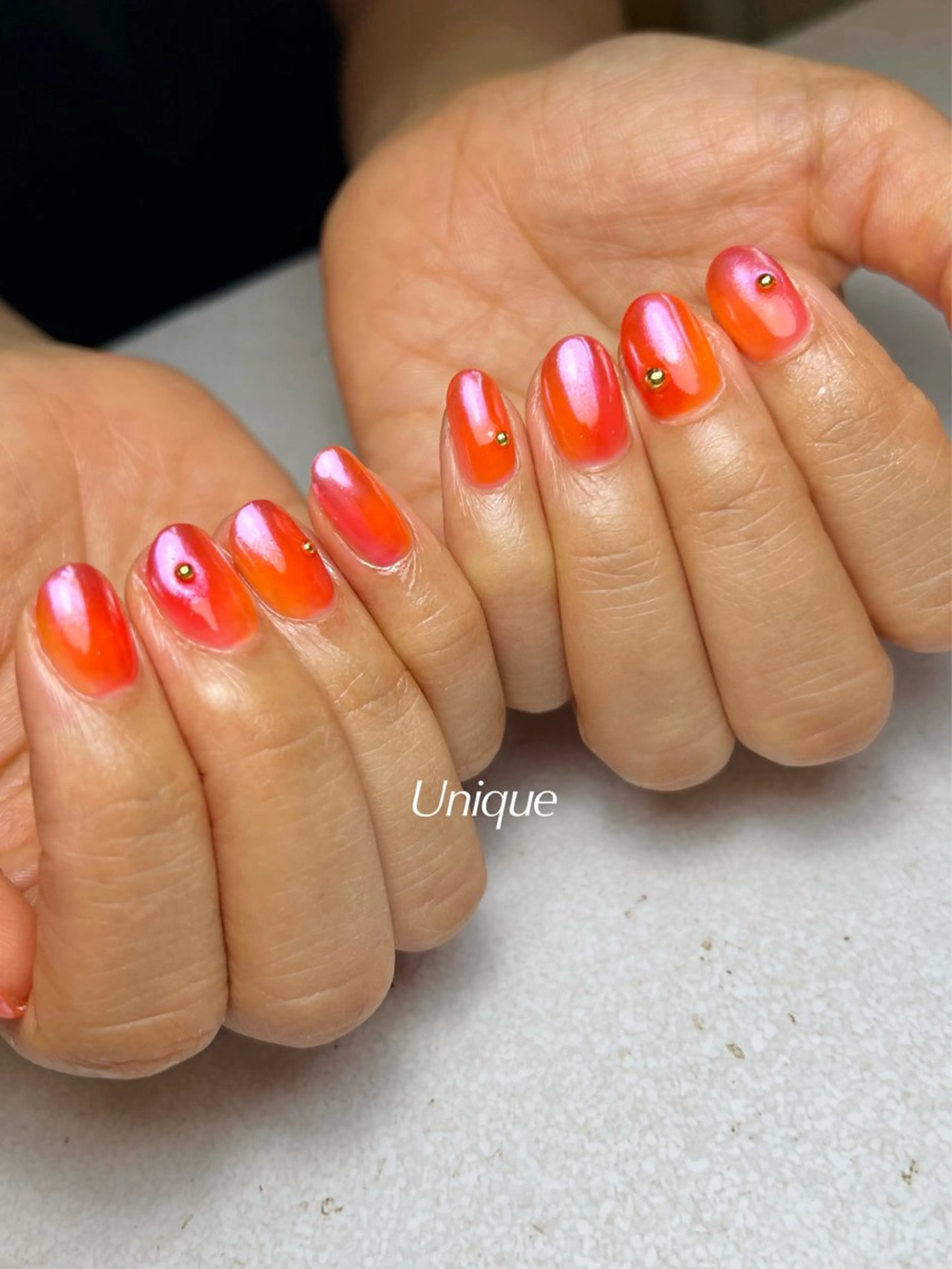 ネイル ハンドネイル Unique 【ユニーク】のネイルデザイン