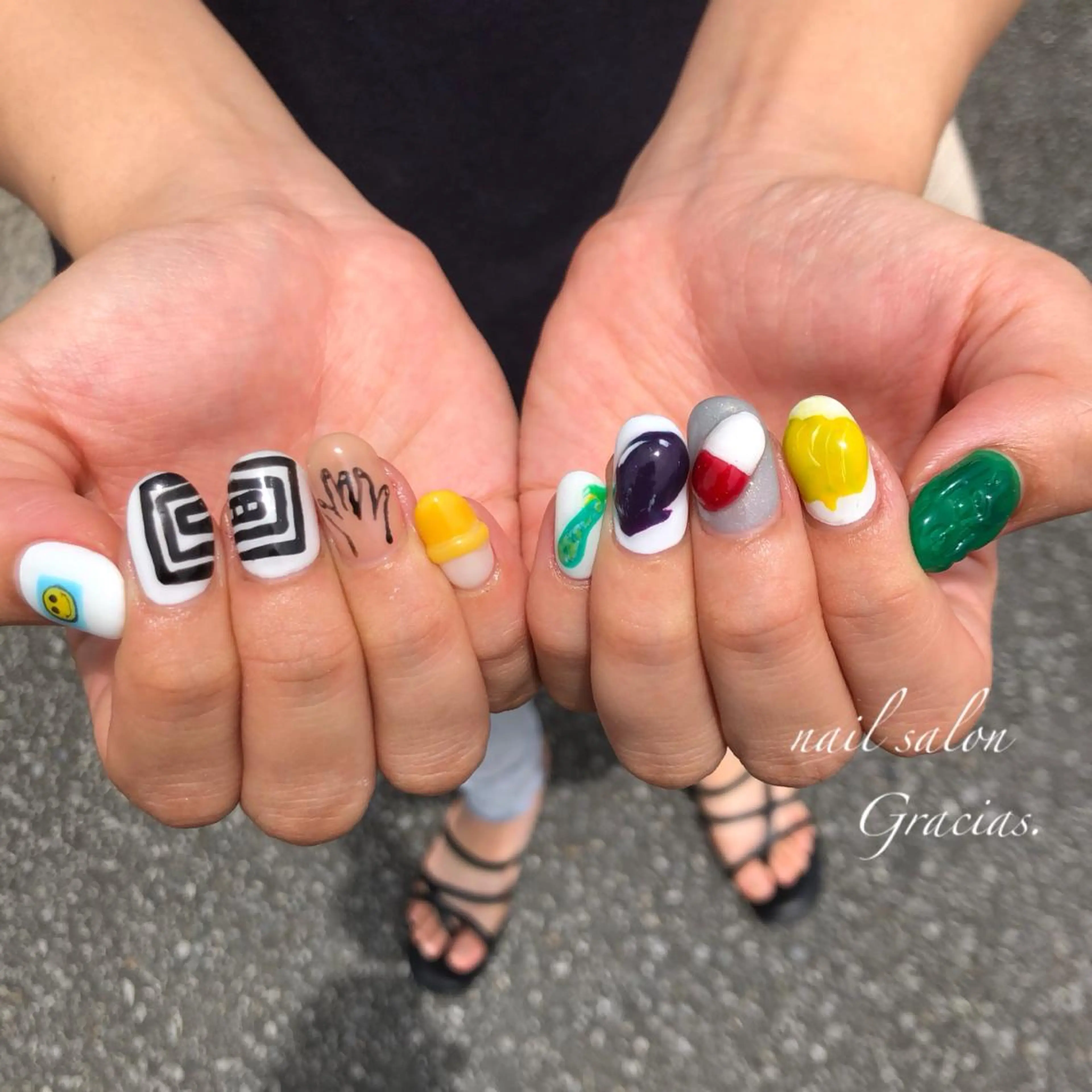 ネイル ハンドネイル Gracias. rieのネイルデザイン