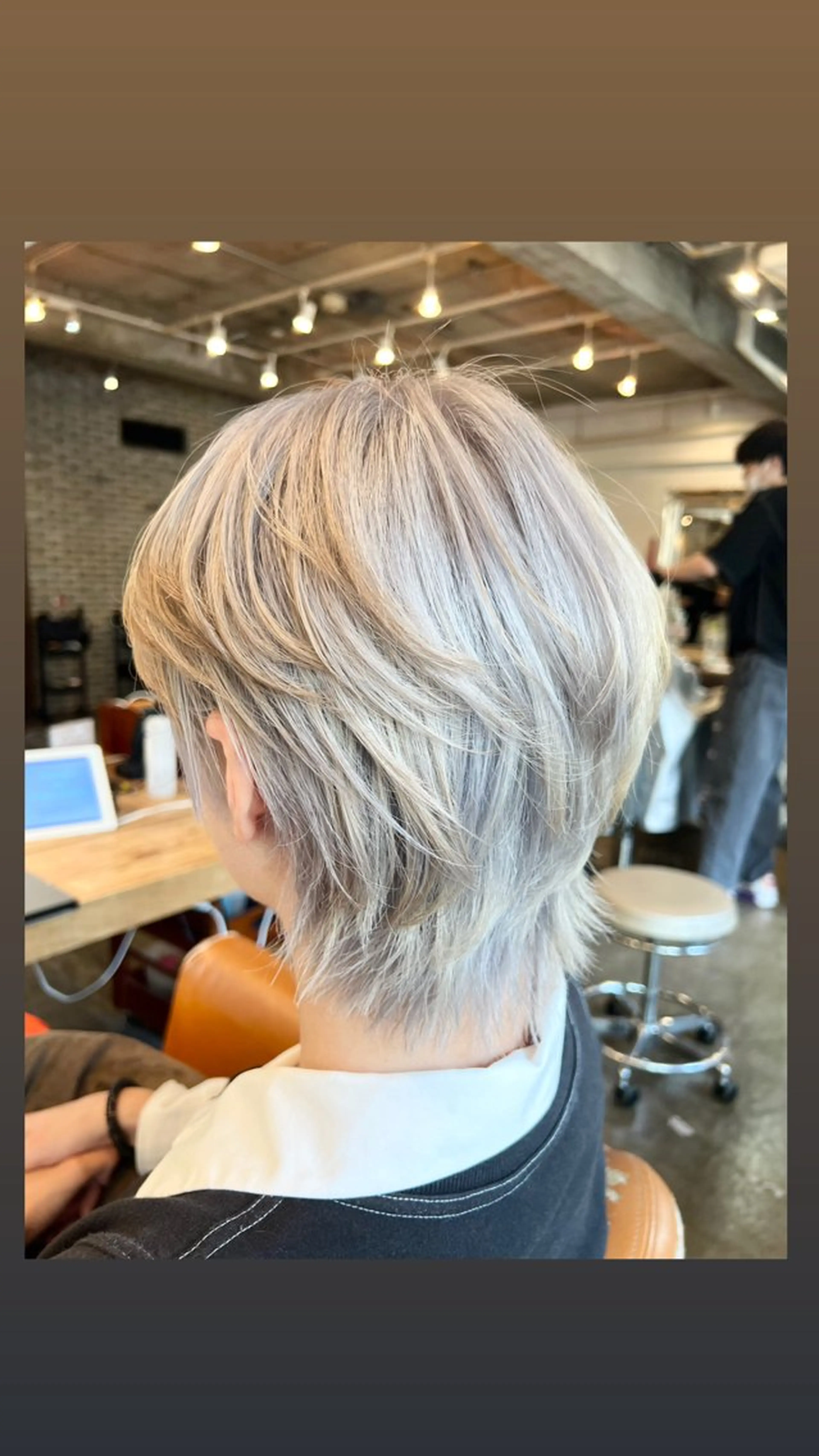 ショート カラー メンズ メンズブリーチ ブリーチ ケアブリーチ カット ヘアカラー トリートメント ハイライト/インナー /ブリーチ/レイヤーのヘアスタイル