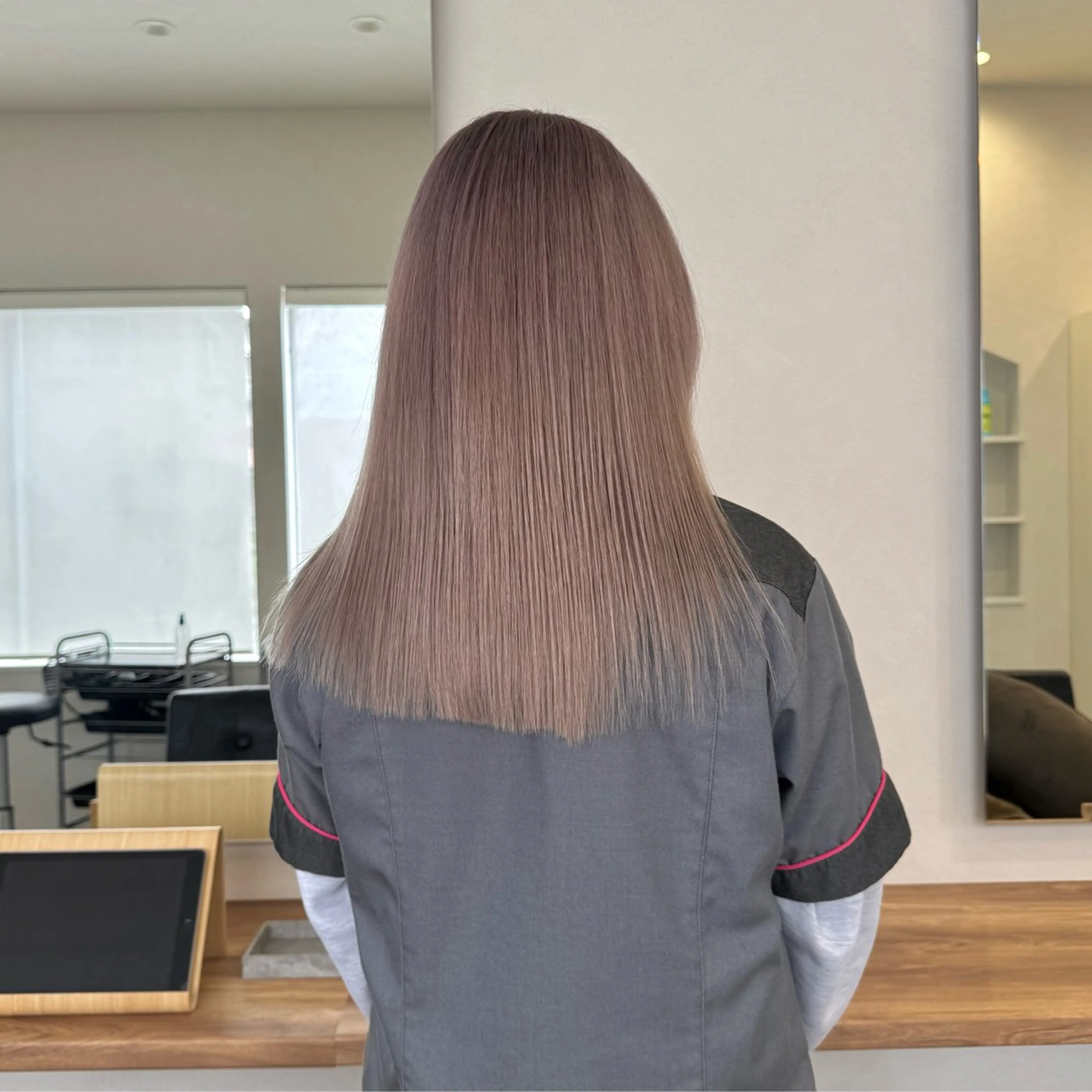 ミディアム カラー ヘアカラー トリートメント hairdesign minari所属・kosuke 【minari】のヘアスタイル