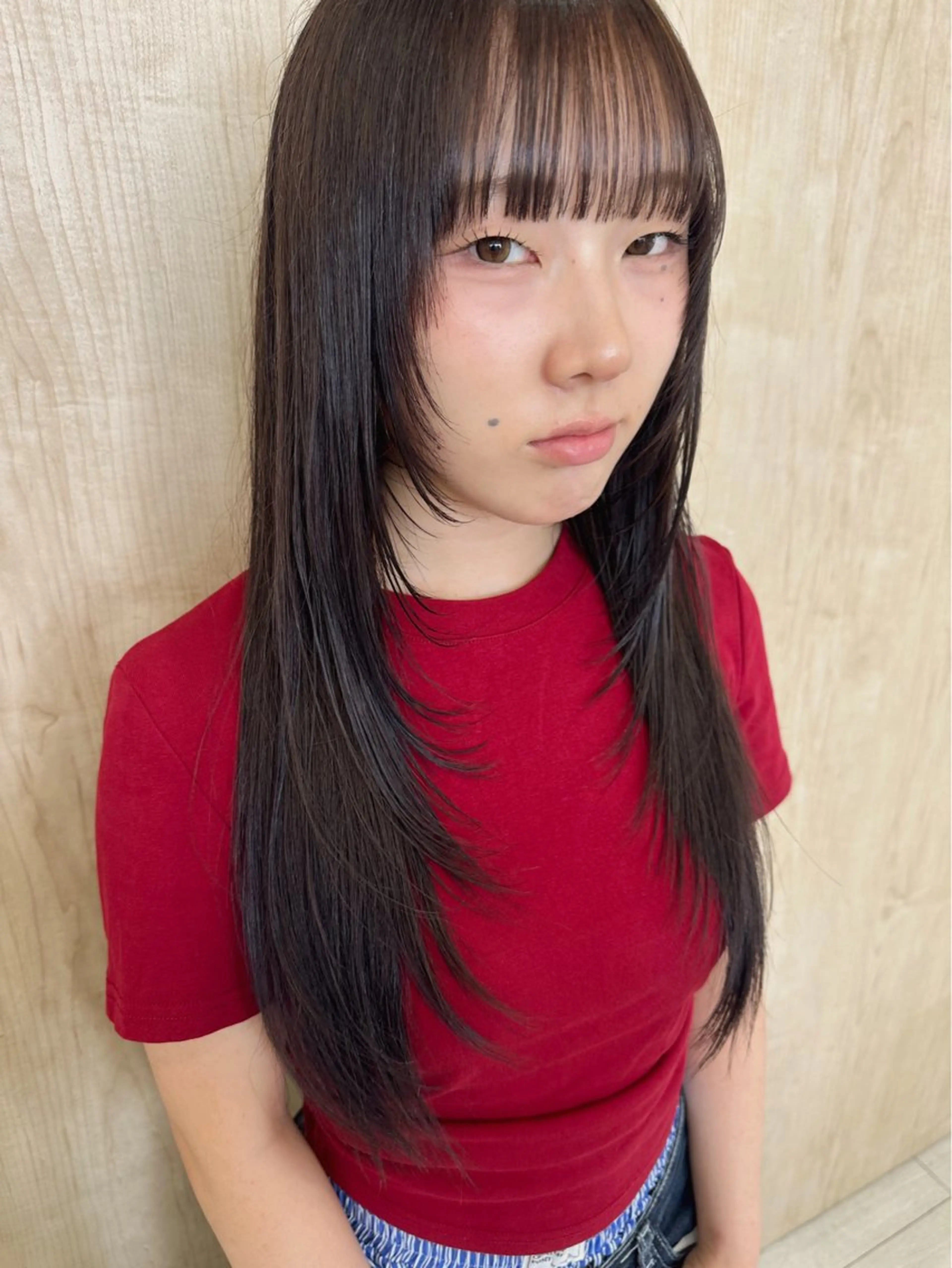 ロング カラー 顔まわりレイヤー 韓国風ヘア レイヤーカット カット ヘアカラー トリートメント 遠藤 愛莉のヘアスタイル