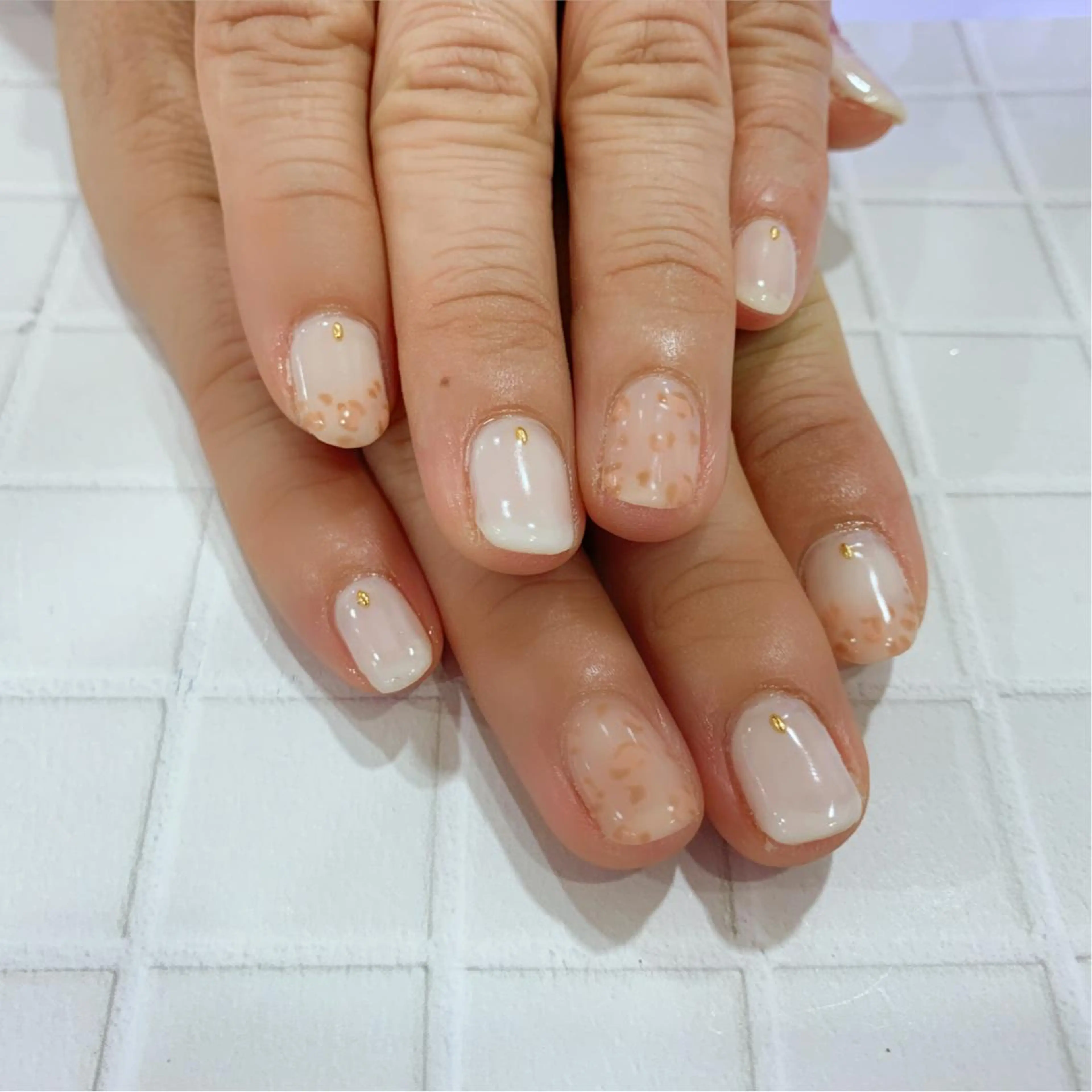 ネイル 持ち込み 高橋 春菜のヘアスタイル