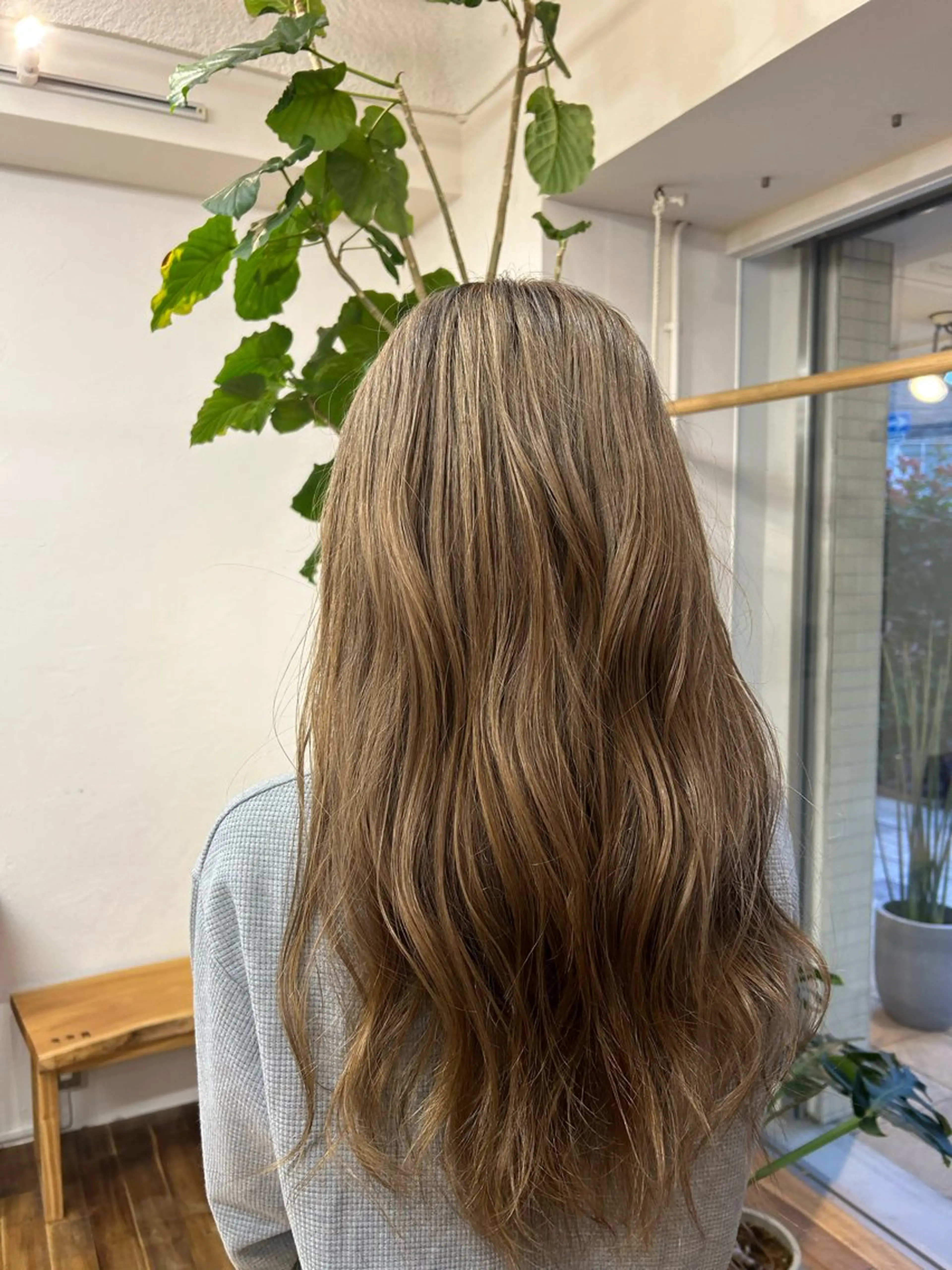 ロング ヘアカラー siro所属・siro meruのヘアスタイル