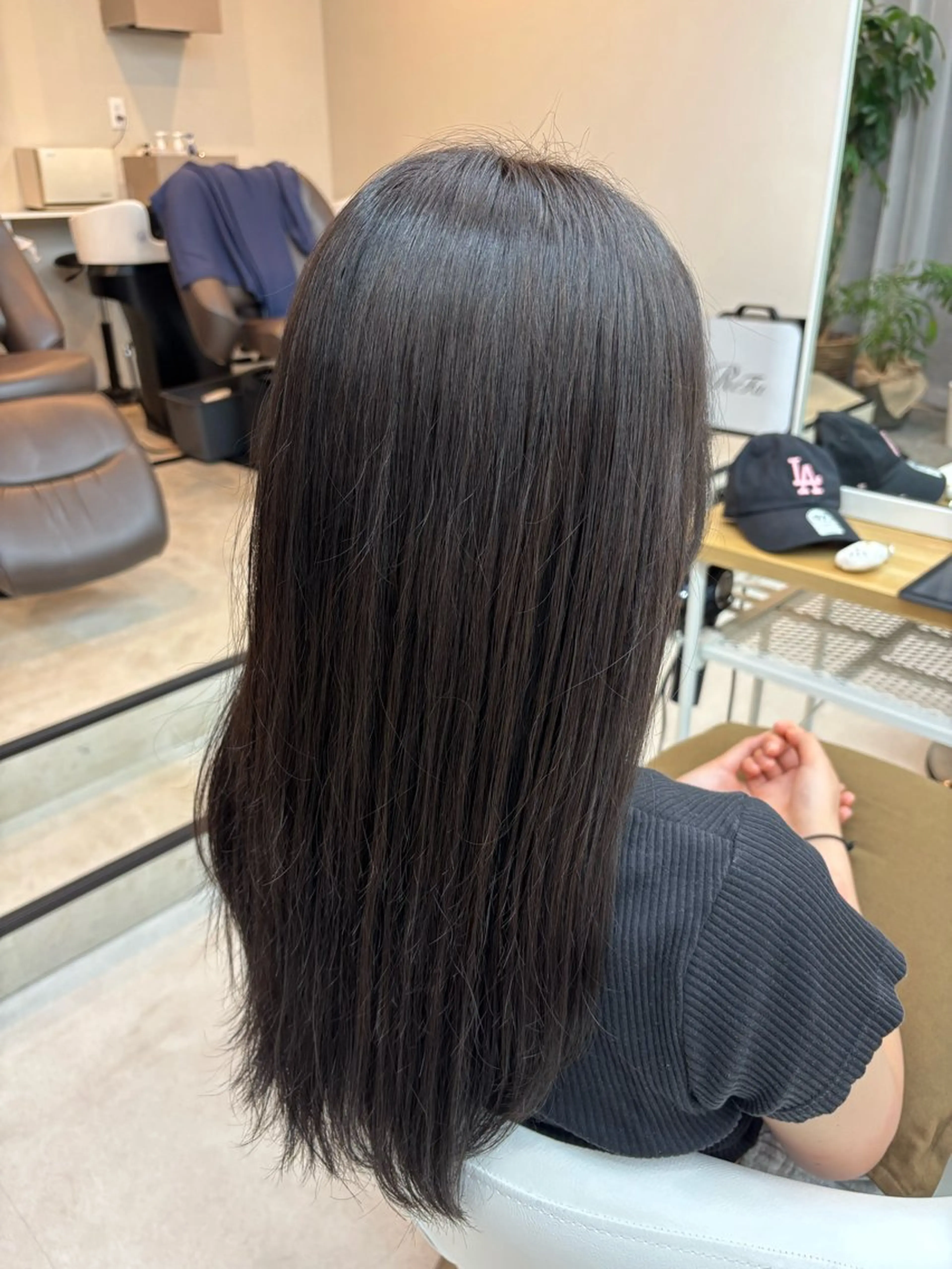 ロング ヘアカラー 𝗆𝗂𝗒𝗎 🐈‍⬛🎀のヘアスタイル