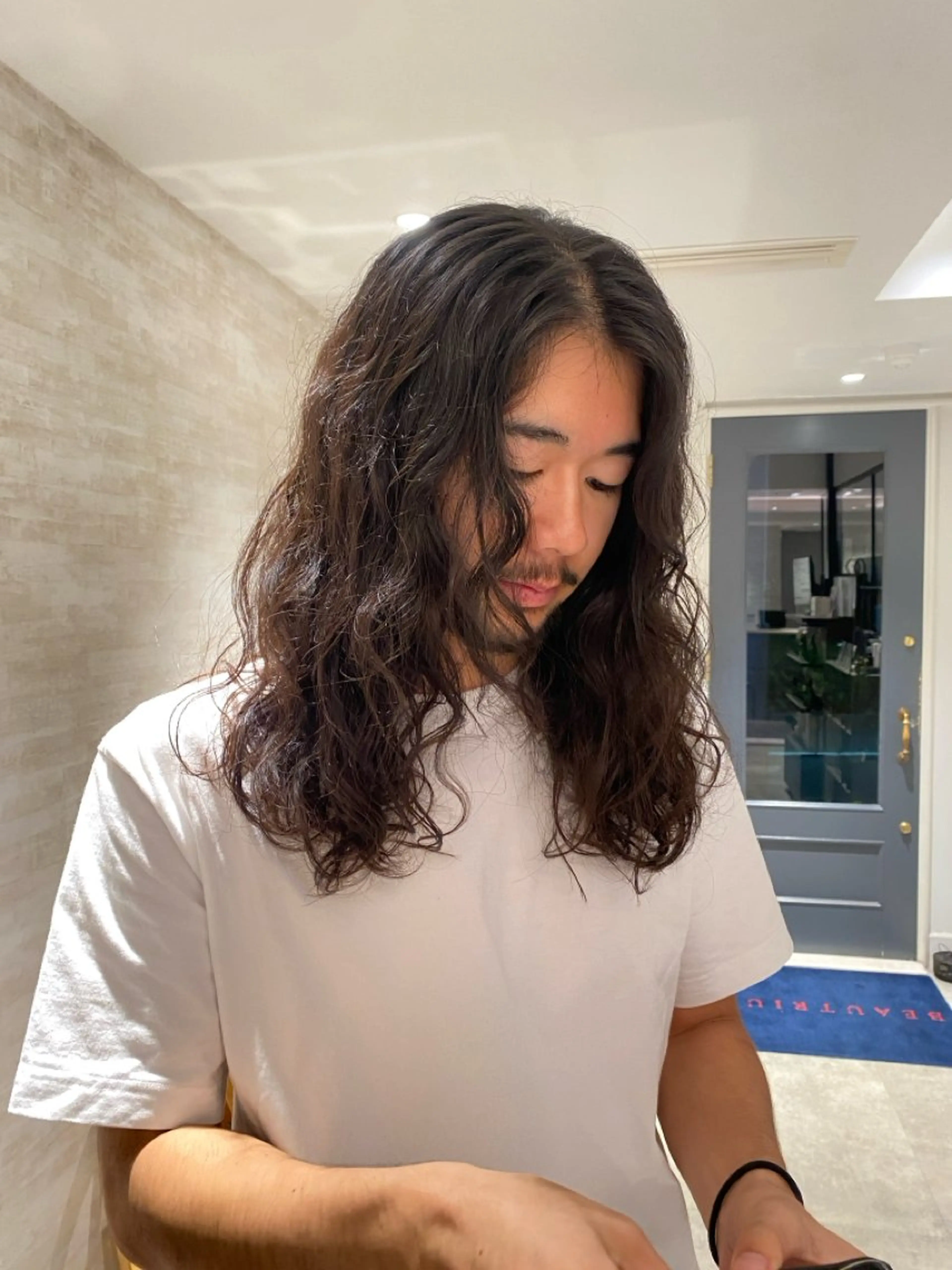 セミロング パーマ セミロングパーマ 🫧Miyu パーマ 縮毛🫧のヘアスタイル
