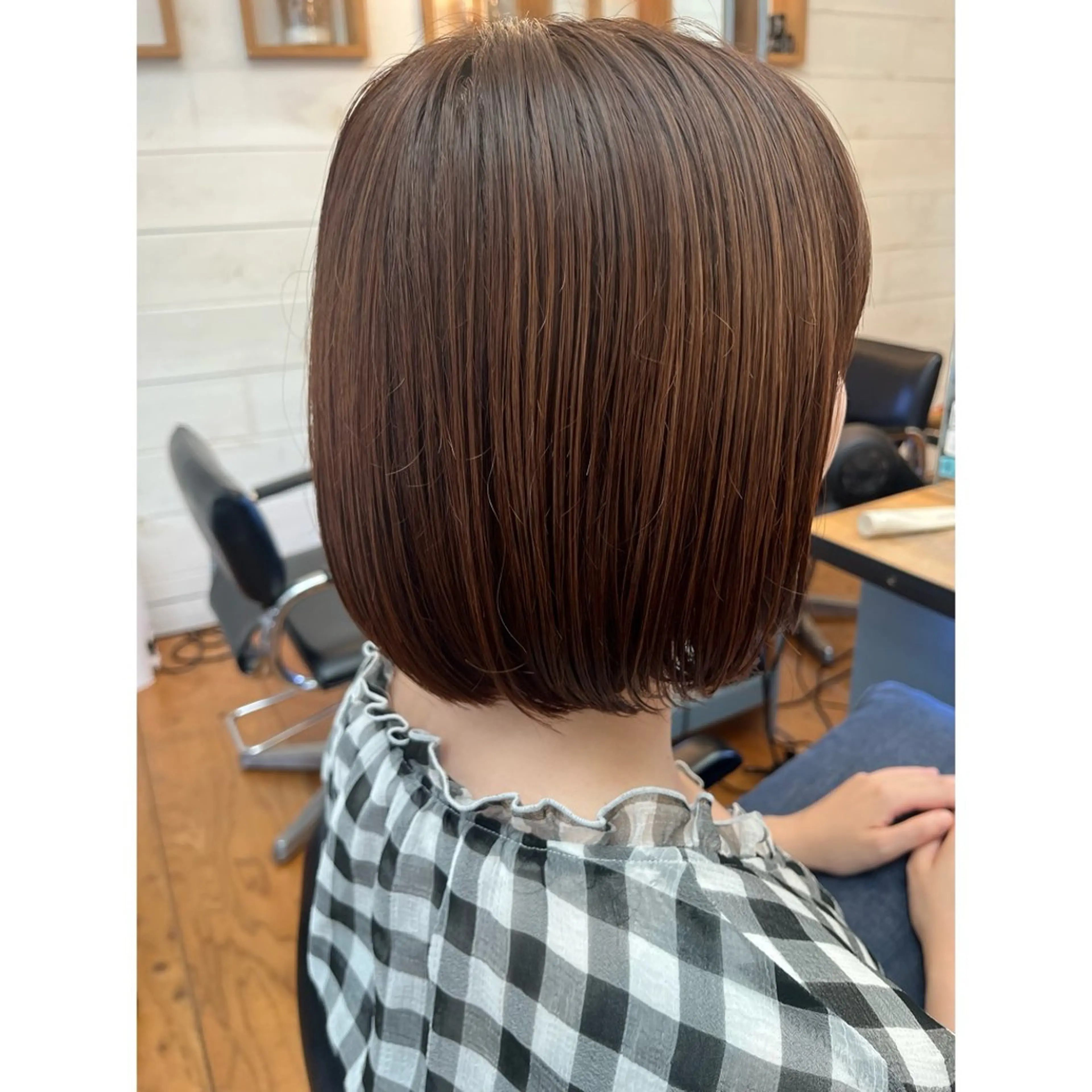 ショート カラー Lagom なかだのヘアスタイル