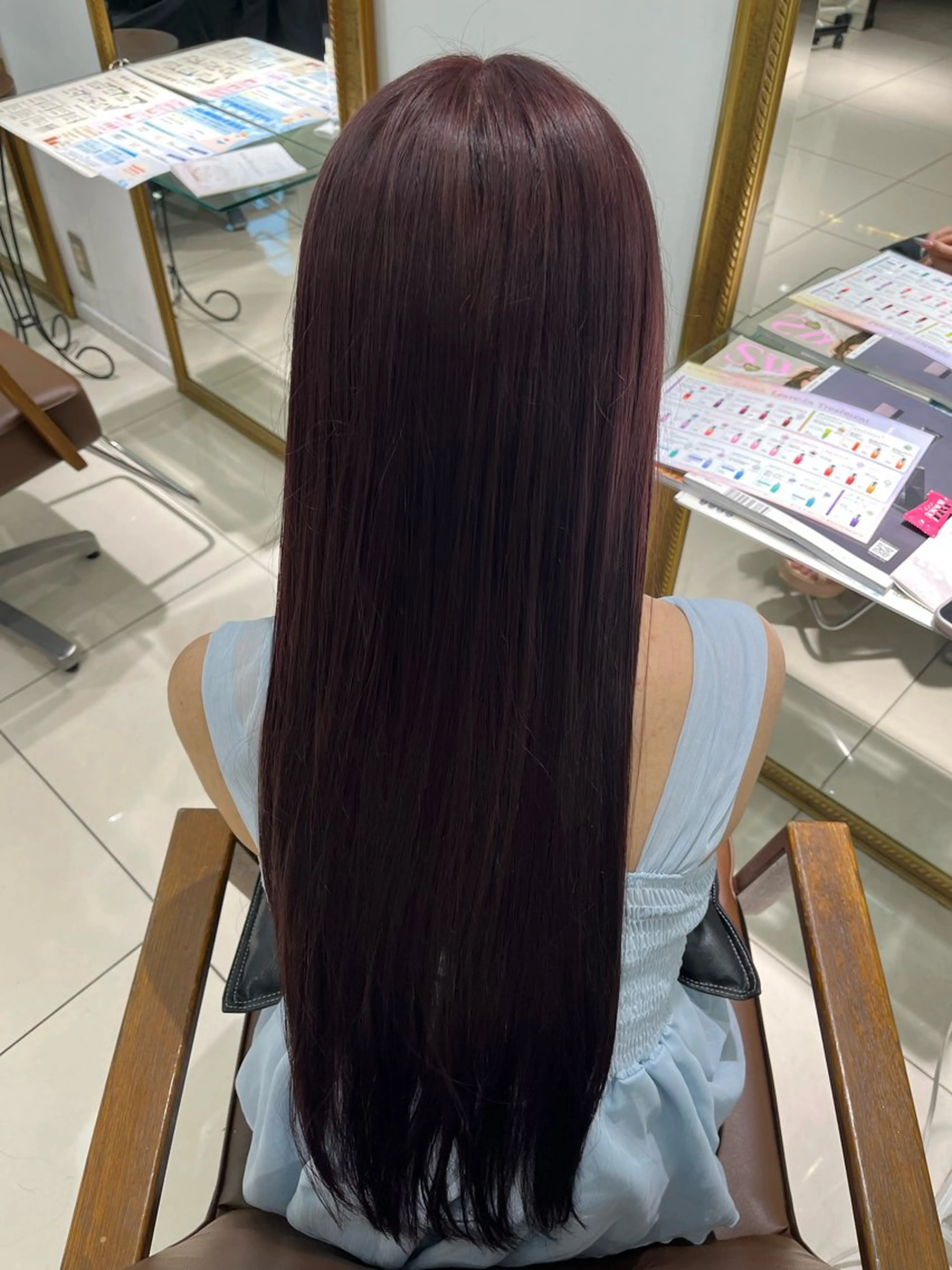 ロング ヘアカラー 髪質改善ピンクカラー 💞はな🫧🎀のヘアスタイル