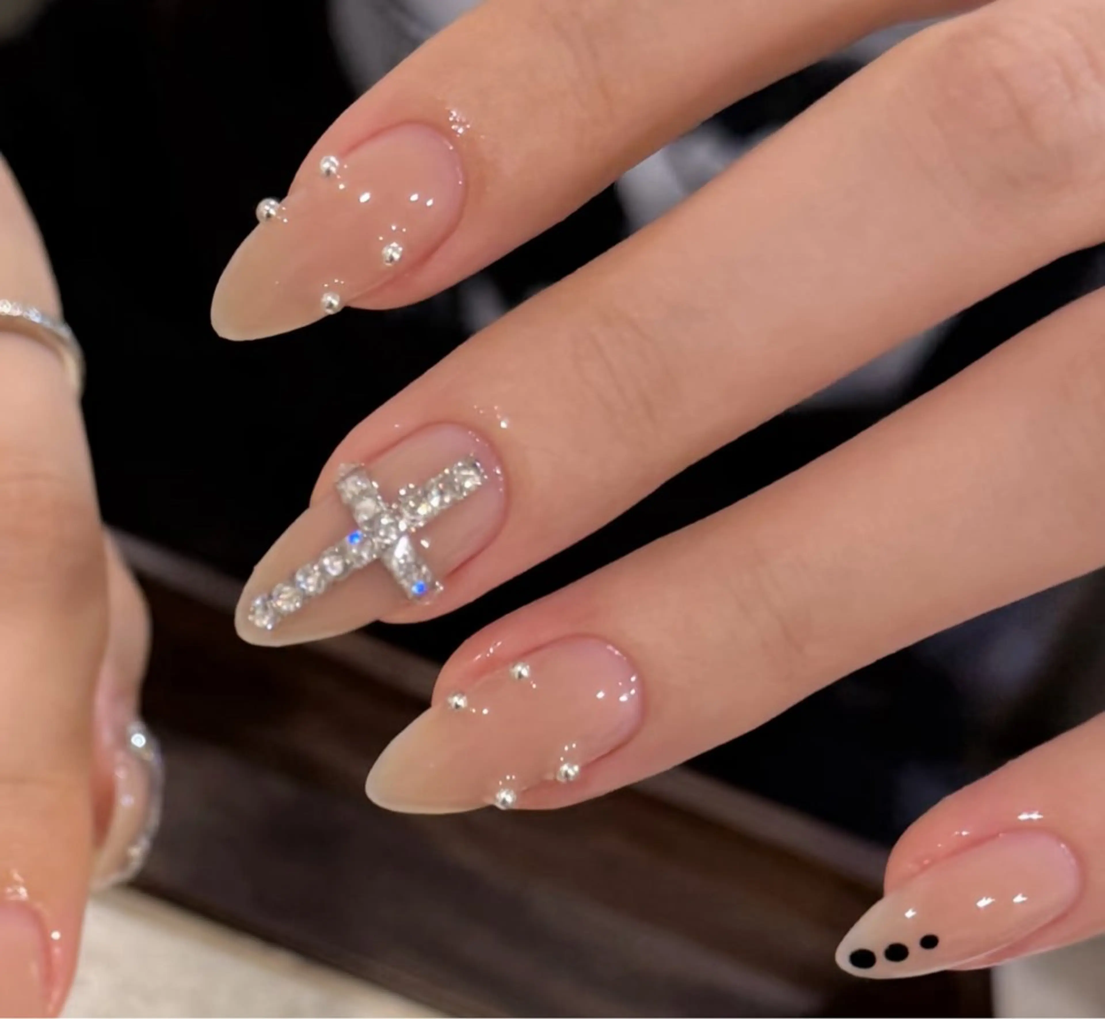 ネイル ハンドネイル 🍑 momo_nailのネイルデザイン