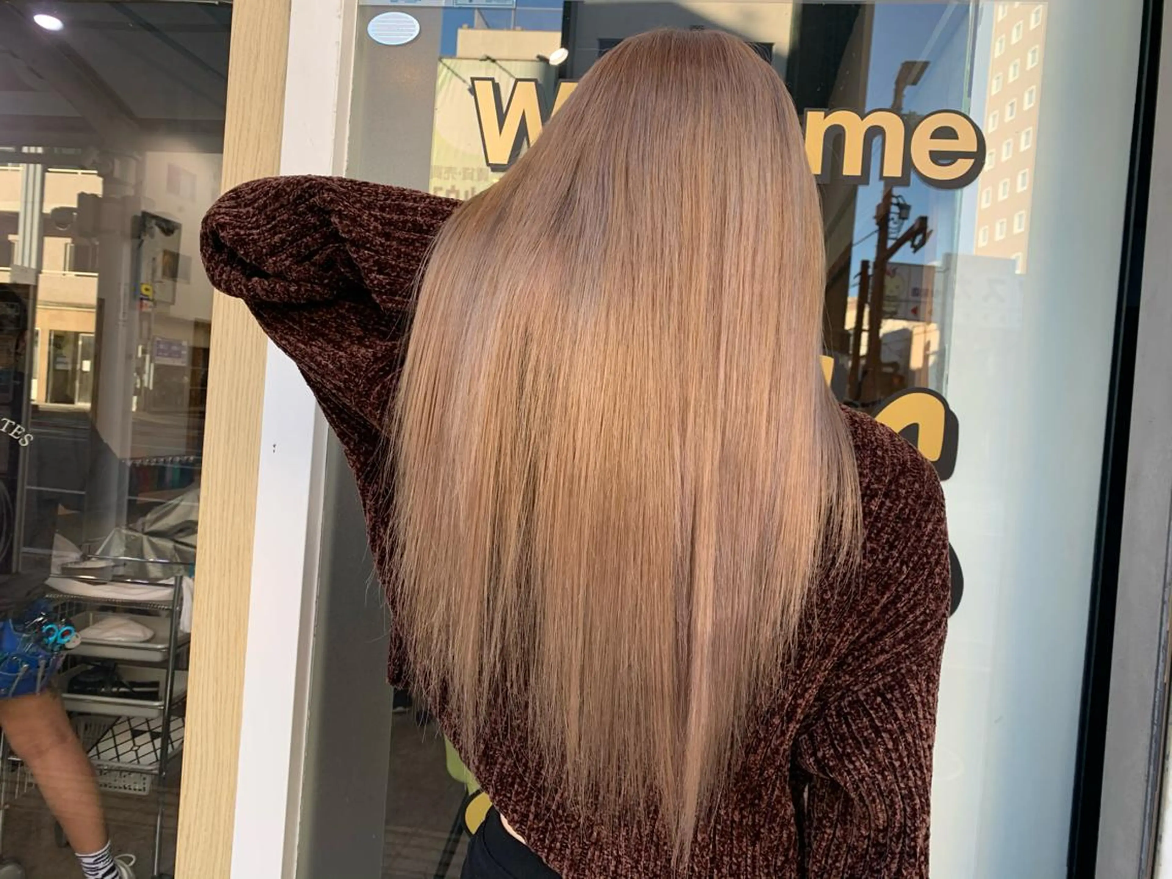 ロング カラー パーマ ヘアアレンジ メンズ キッズ ネイル マツエク・マツパ アイブロウ ブロンド ヘアカラー トリートメント 🤍韓国風/艶髪🤍 鳥越美羽のヘアスタイル