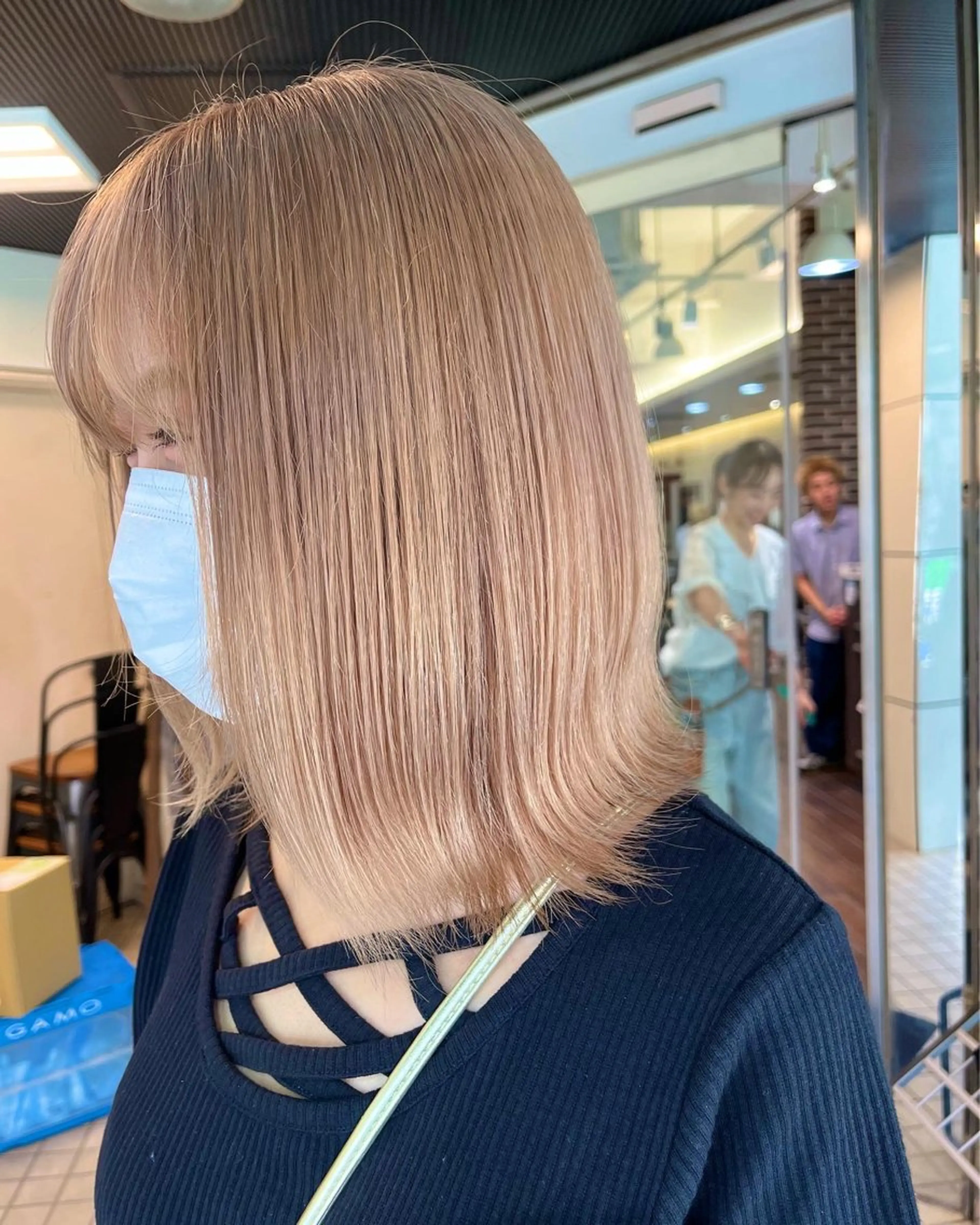 カラー ベージュカラー ブリーチ ケアブリーチ ダブルカラー イヤリングカラー ヘアカラー トリートメント 透明感カラー こだわりカットあさみのヘアスタイル