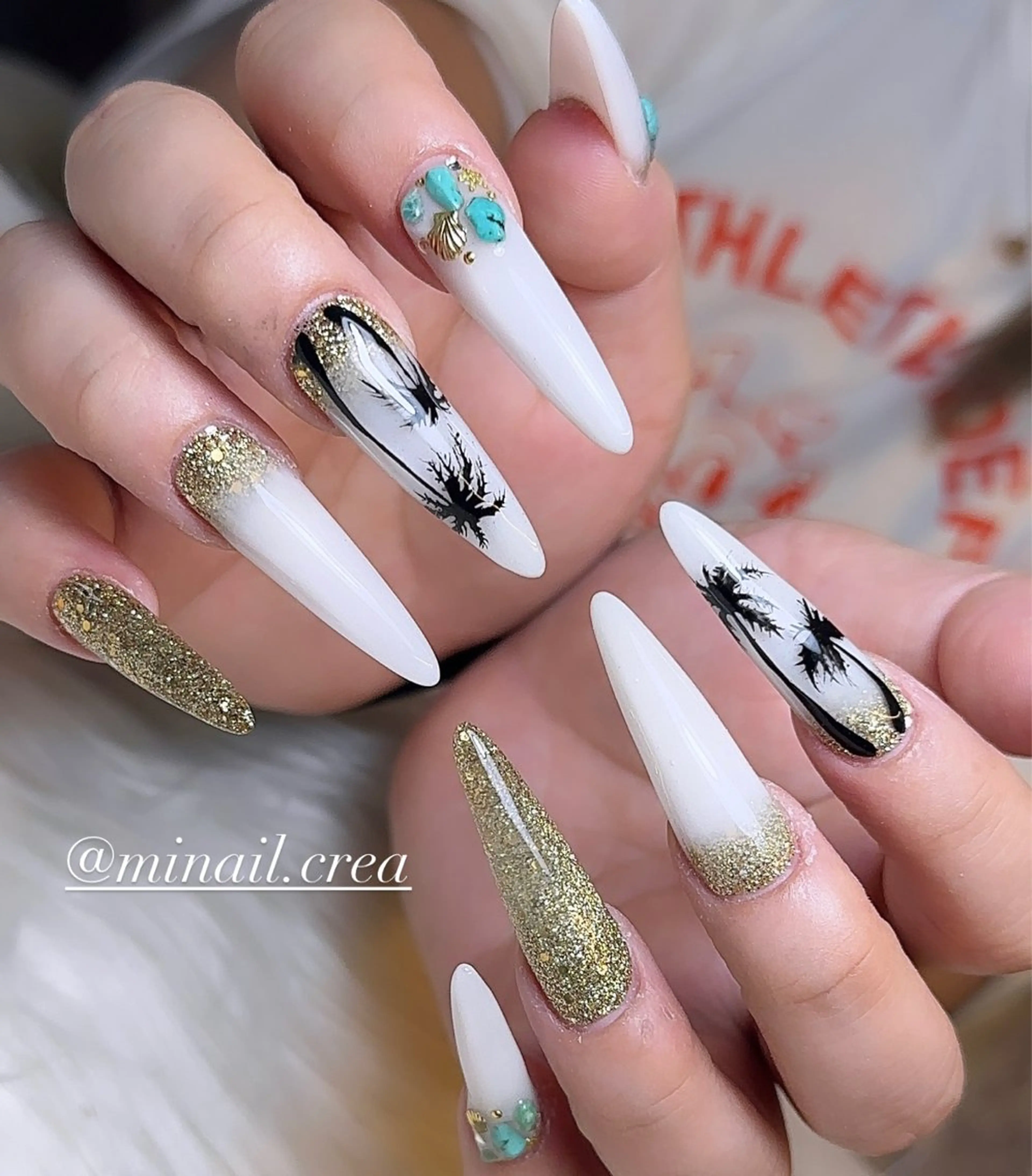 ネイル キラキラネイル ロングネイル ワンカラーネイル スカルプネイル 夏ネイル ハンドネイル CRéA　-private nailsalon-所属・CReA nailのネイルデザイン