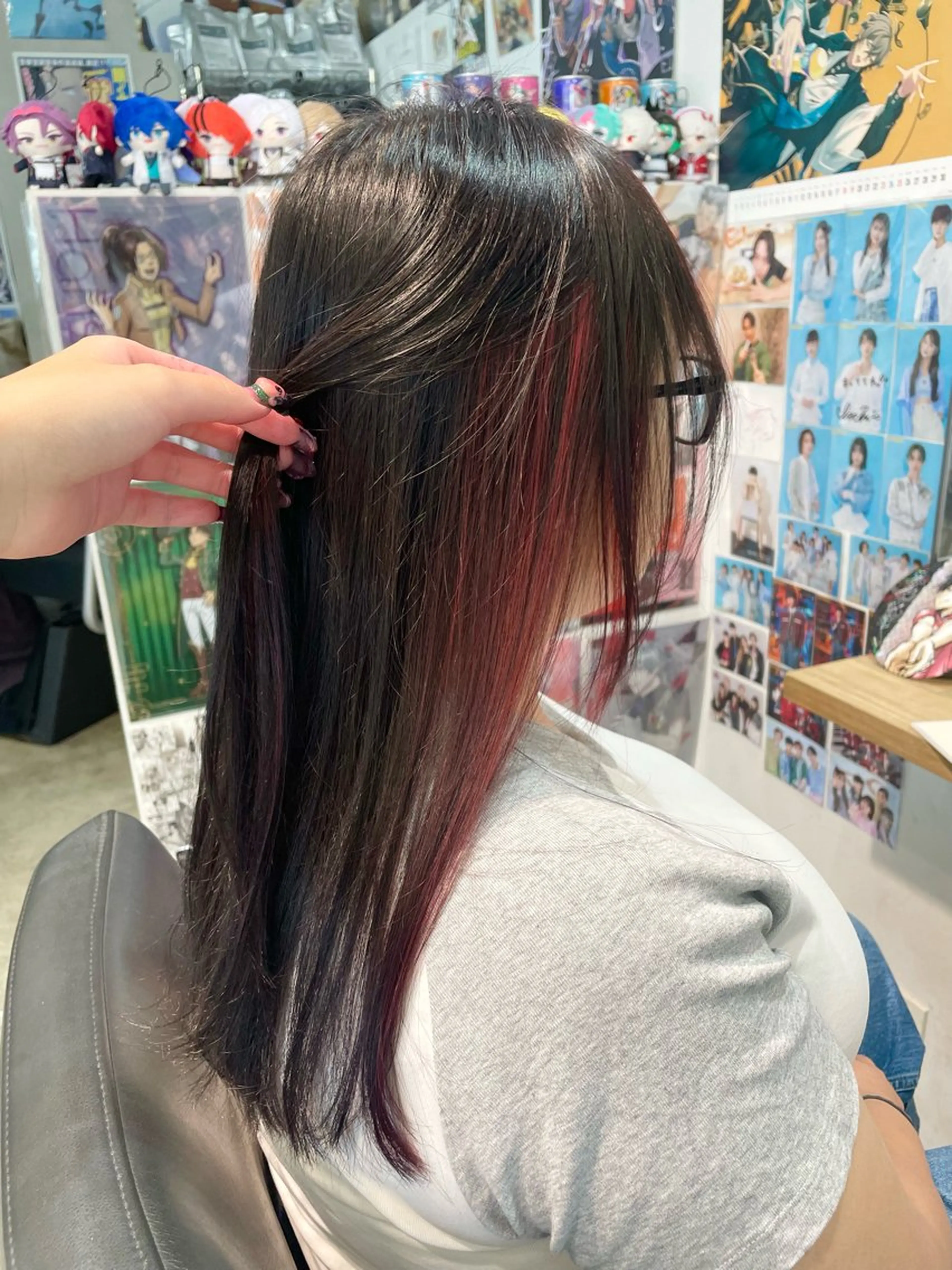 ロング ヘアカラー トリートメント 🍭ハイトーン/ レイヤーカット🦄のヘアスタイル
