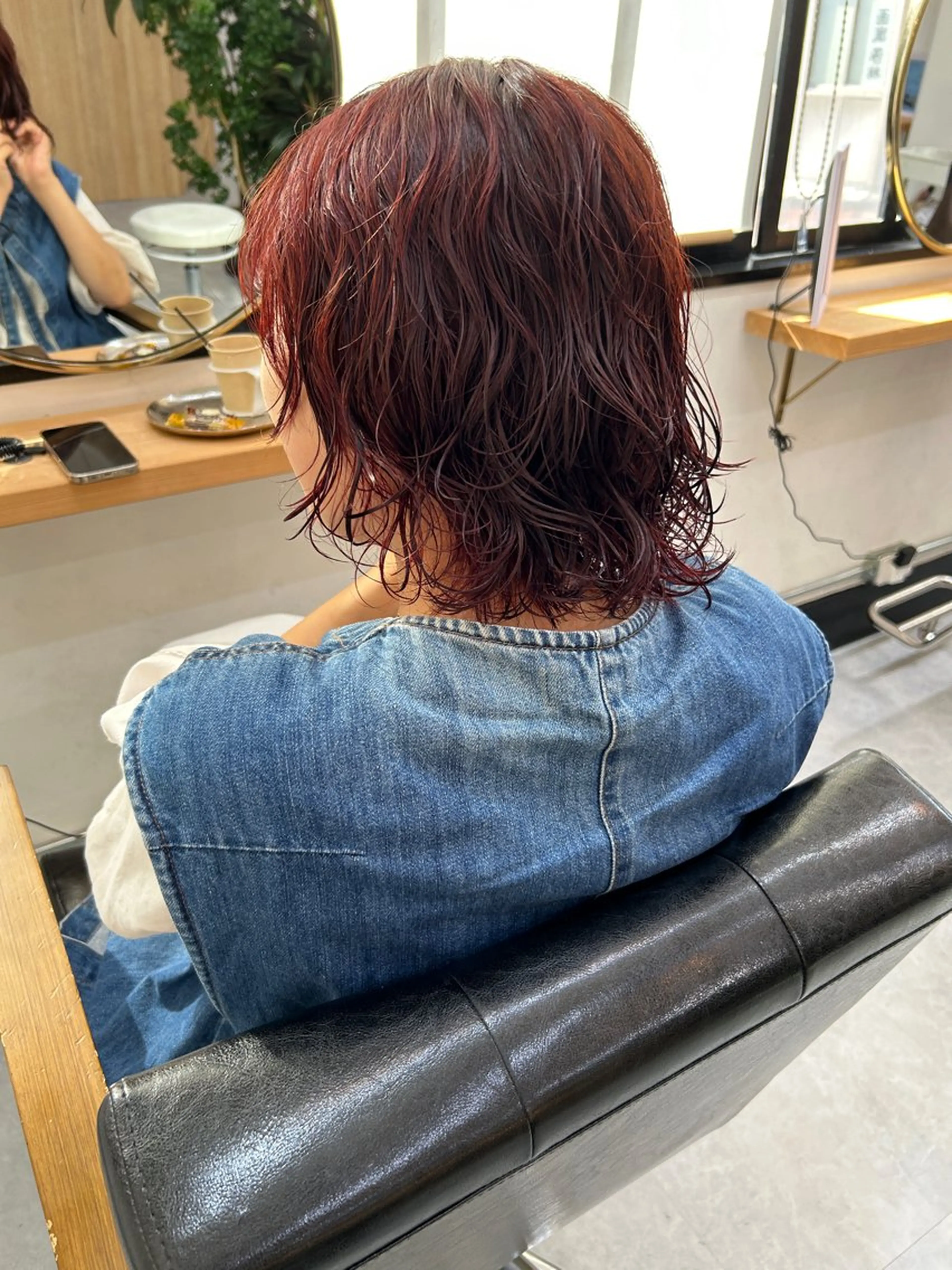 ミディアム カラー ヘアカラー トリートメント CARICIA 白木 由里加のヘアスタイル