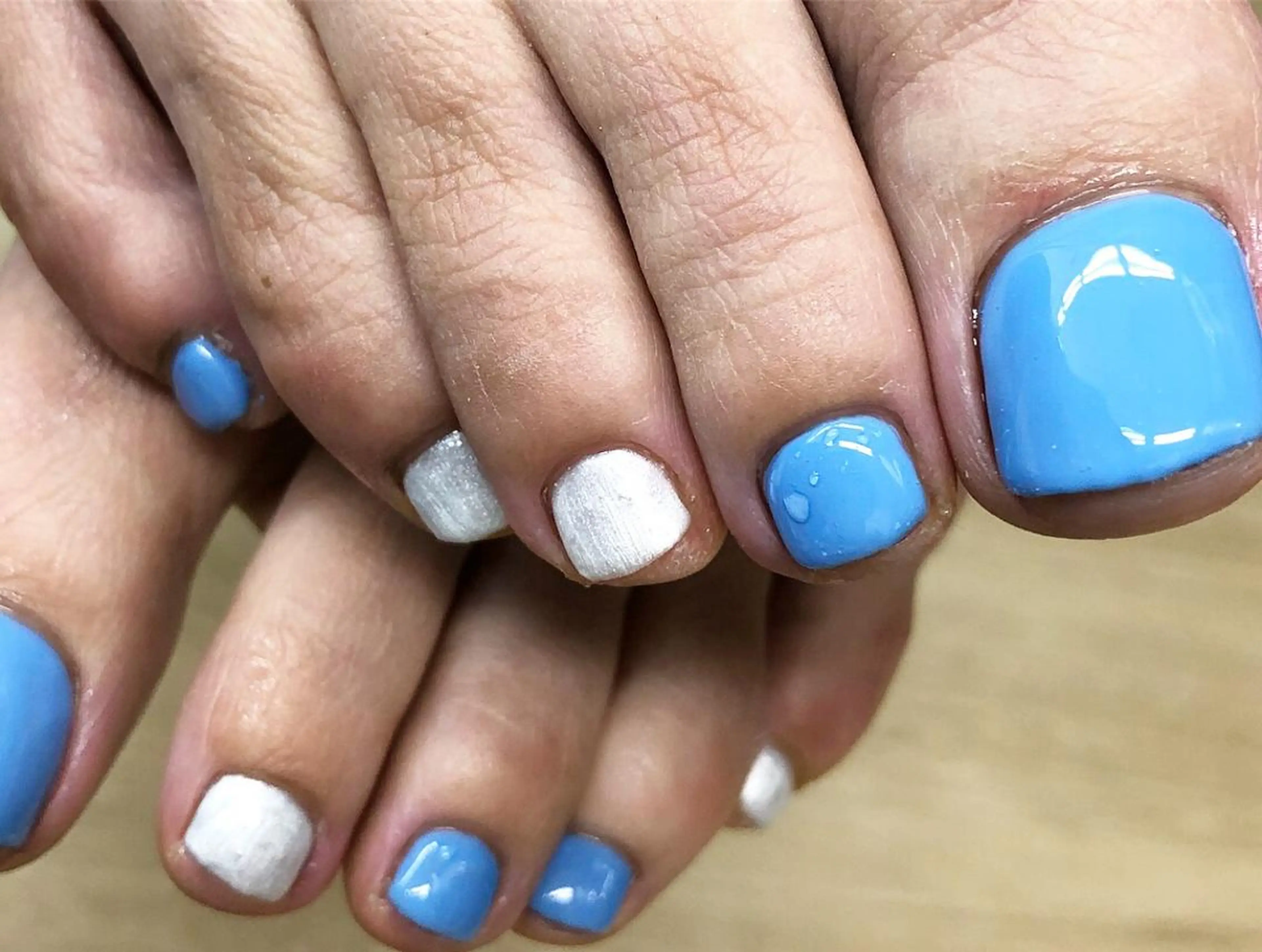 ネイル ブルー フットネイル ハンドネイル esNail&eye イーズネイル＆アイのネイルデザイン