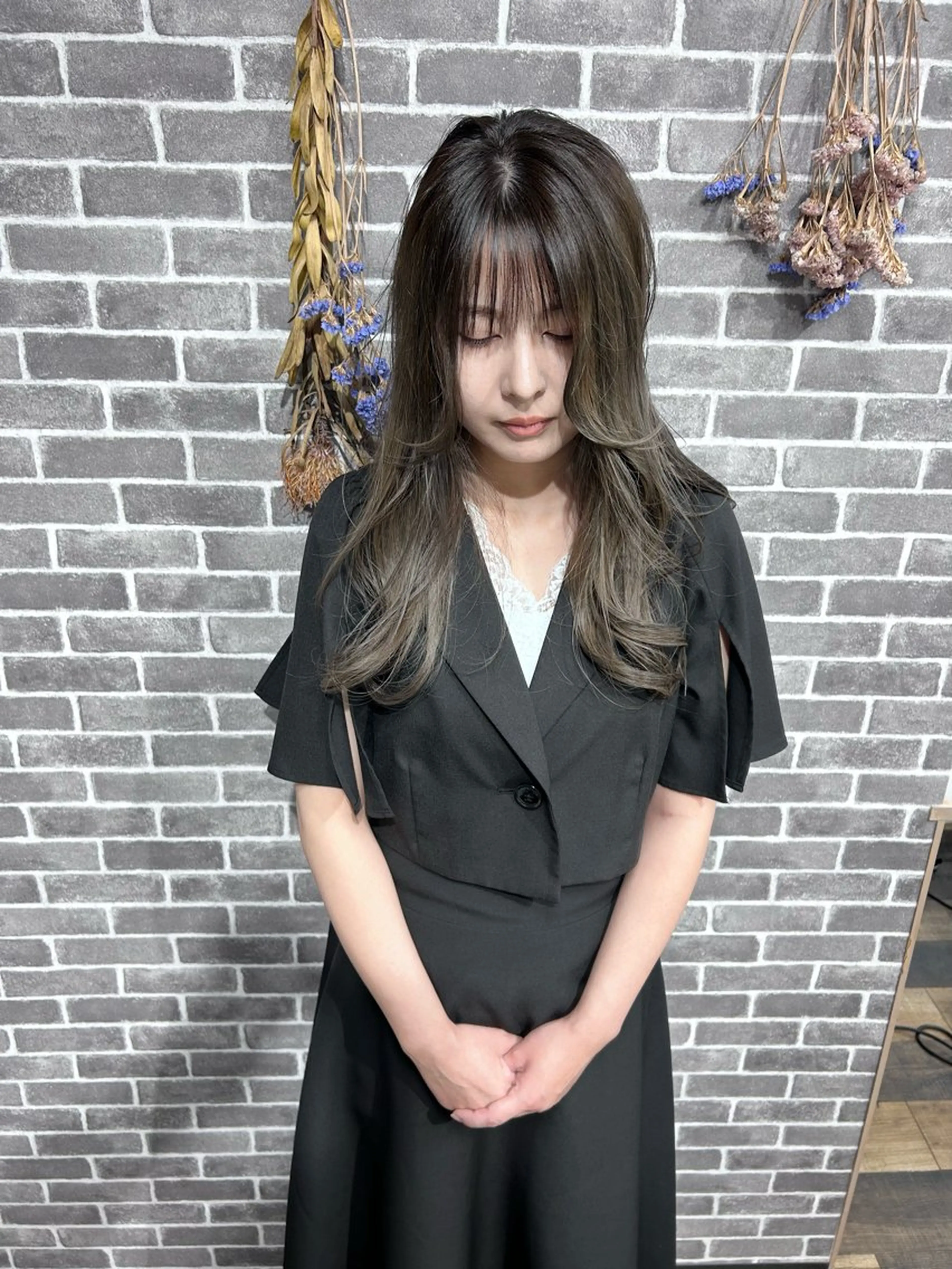 ロング 外国人風カラー ハイライト 韓国風ヘア レイヤーカット カット ヘアカラー トリートメント AN'TIA小作所属・AN'TIA小作代表 ⭐︎kazuma⭐︎のヘアスタイル