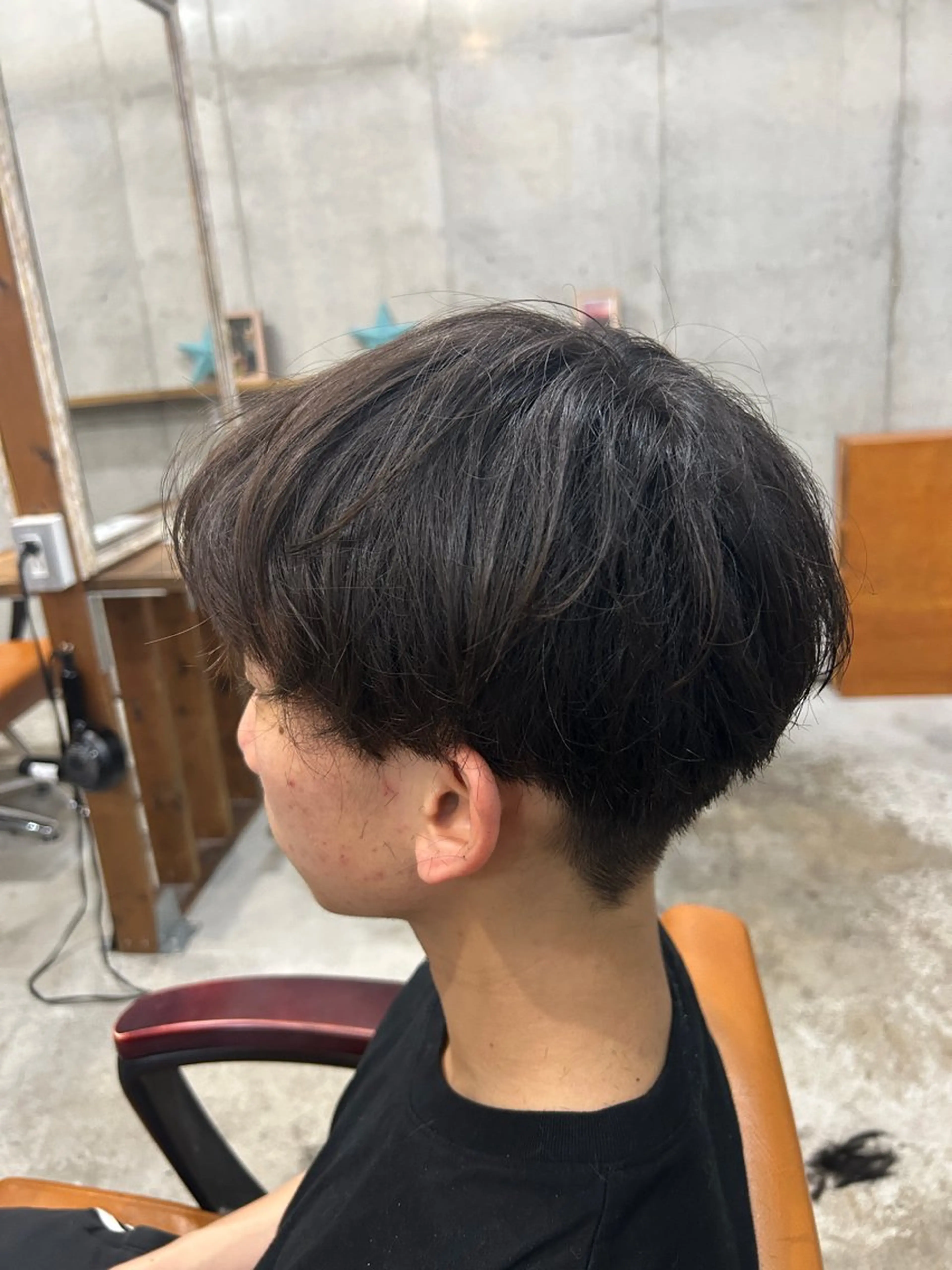 メンズ カット Trip 香椎所属・Yukino/ 透明カラーのヘアスタイル