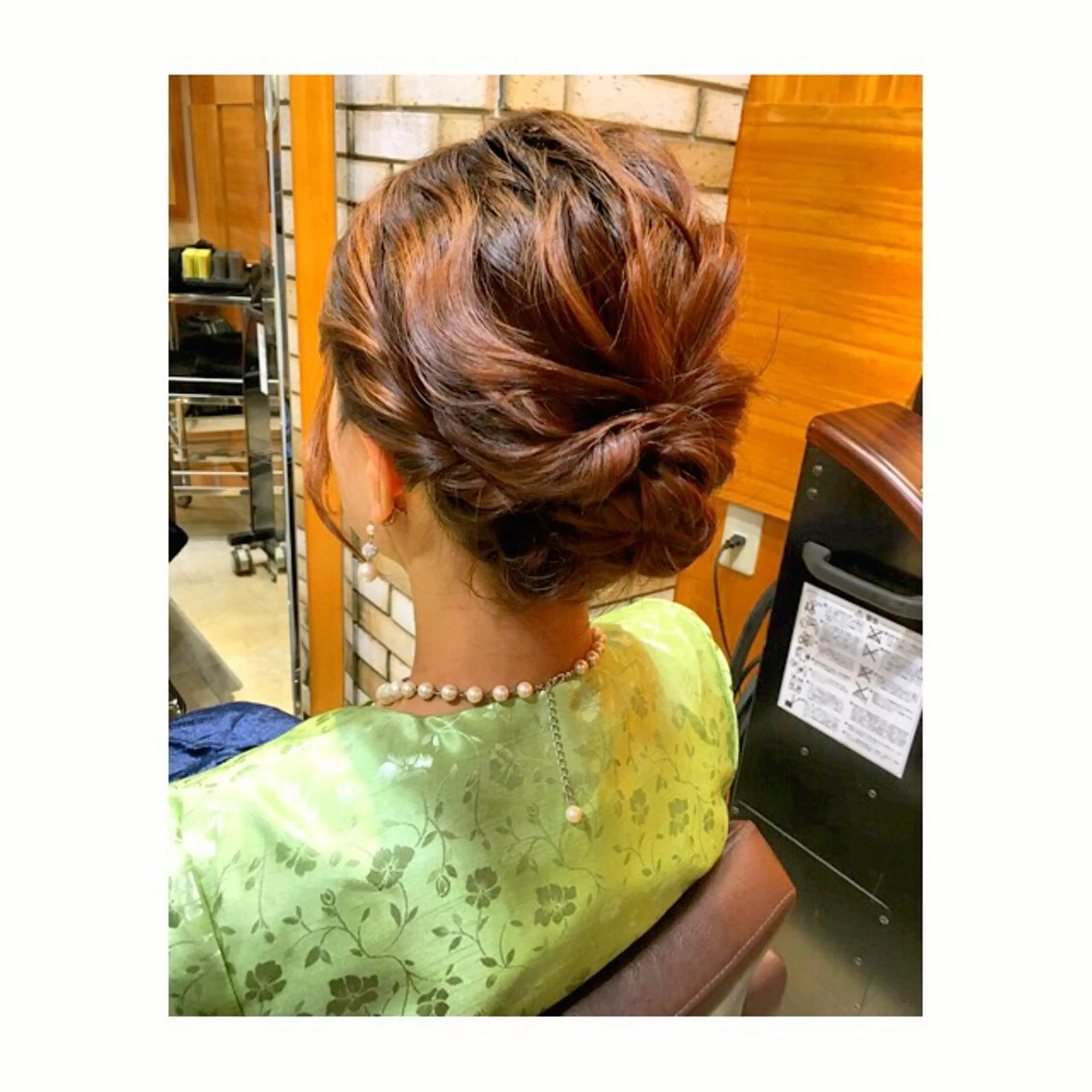 ミディアム 清水 まなのマツエク・マツパデザイン