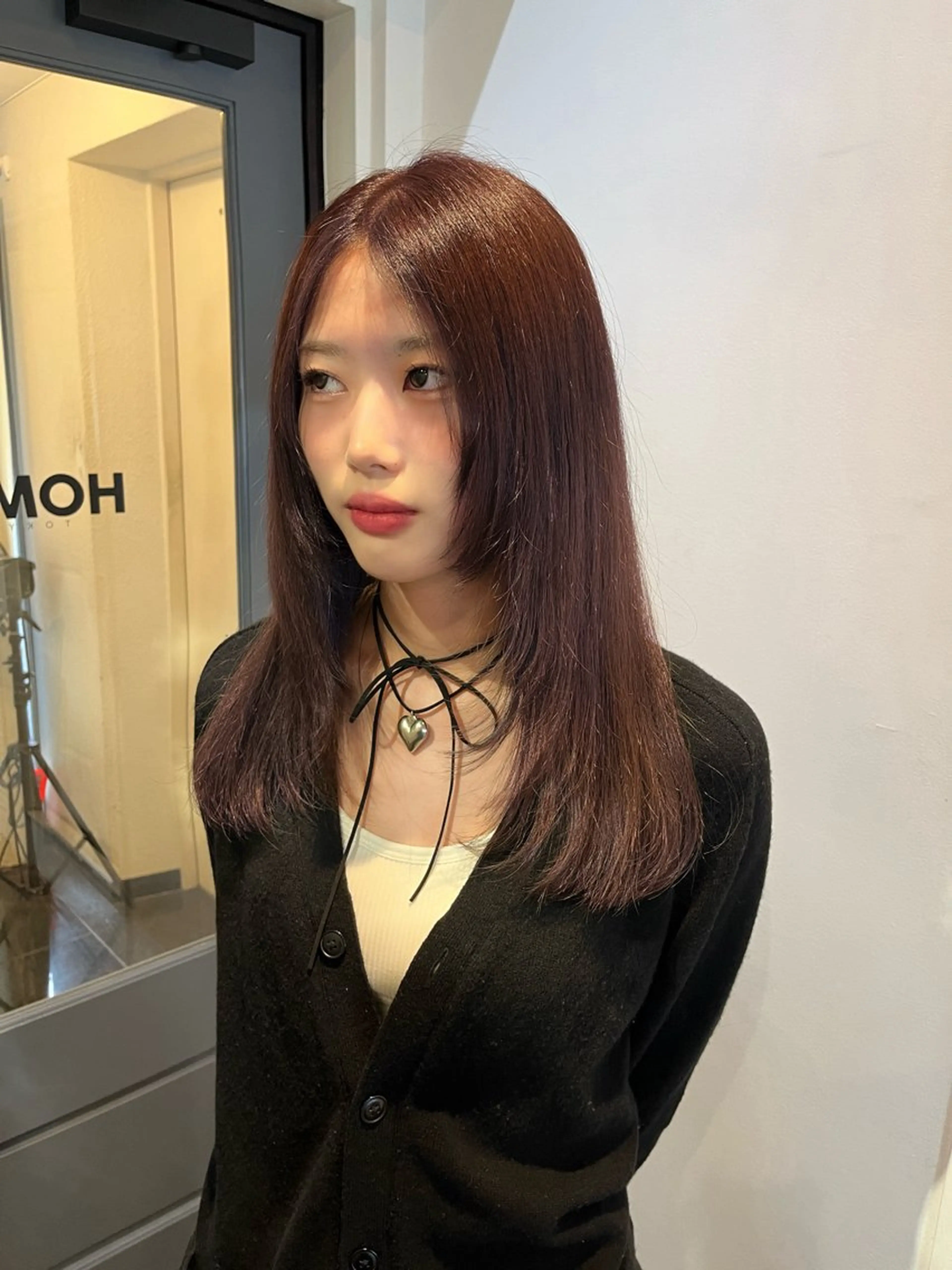 セミロング カラー カット ヘアカラー HOMIE TOKYO所属・sora / 渋谷 / ハイトーンのヘアスタイル