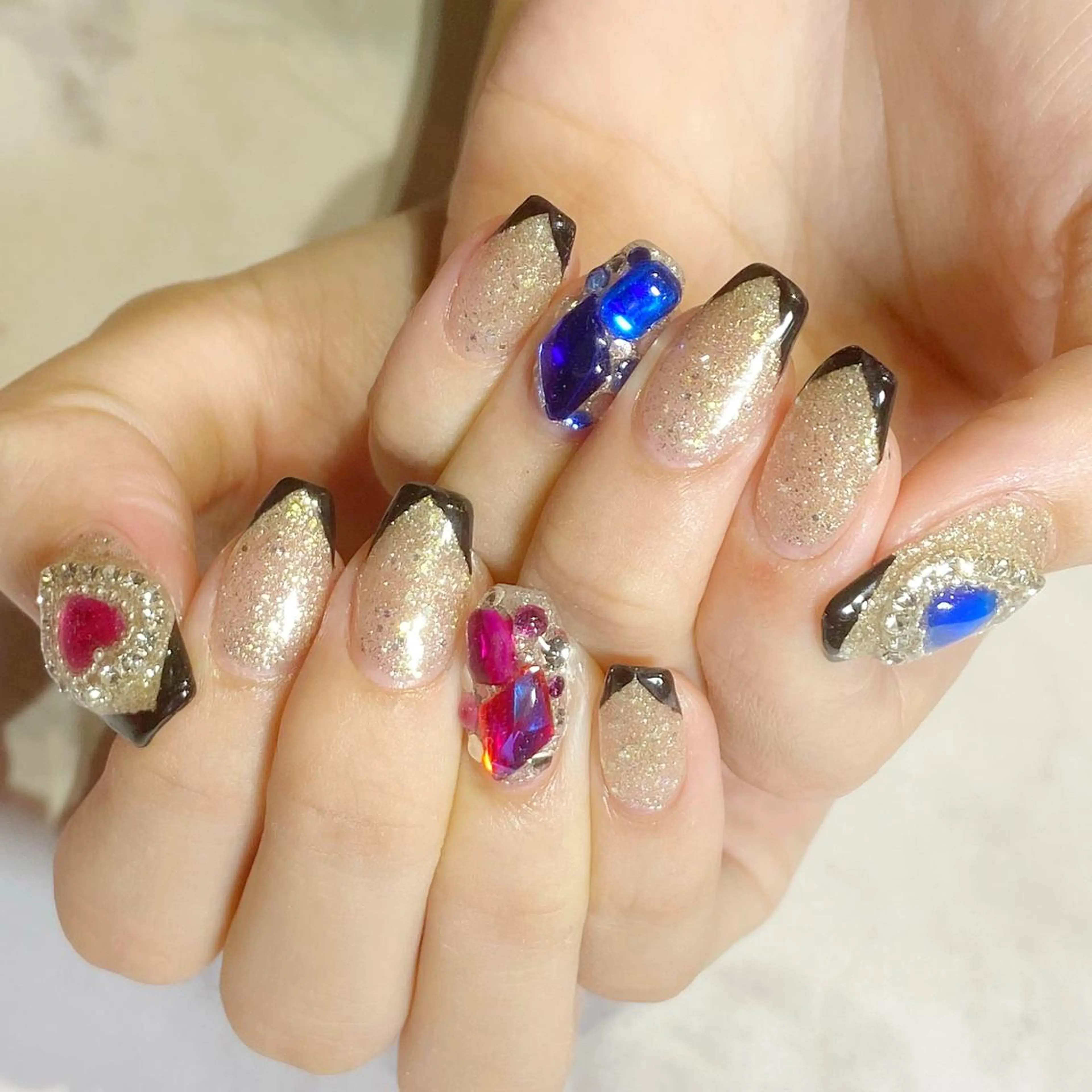 ネイル ジェルネイル ハンドネイル YUN 💅のネイルデザイン