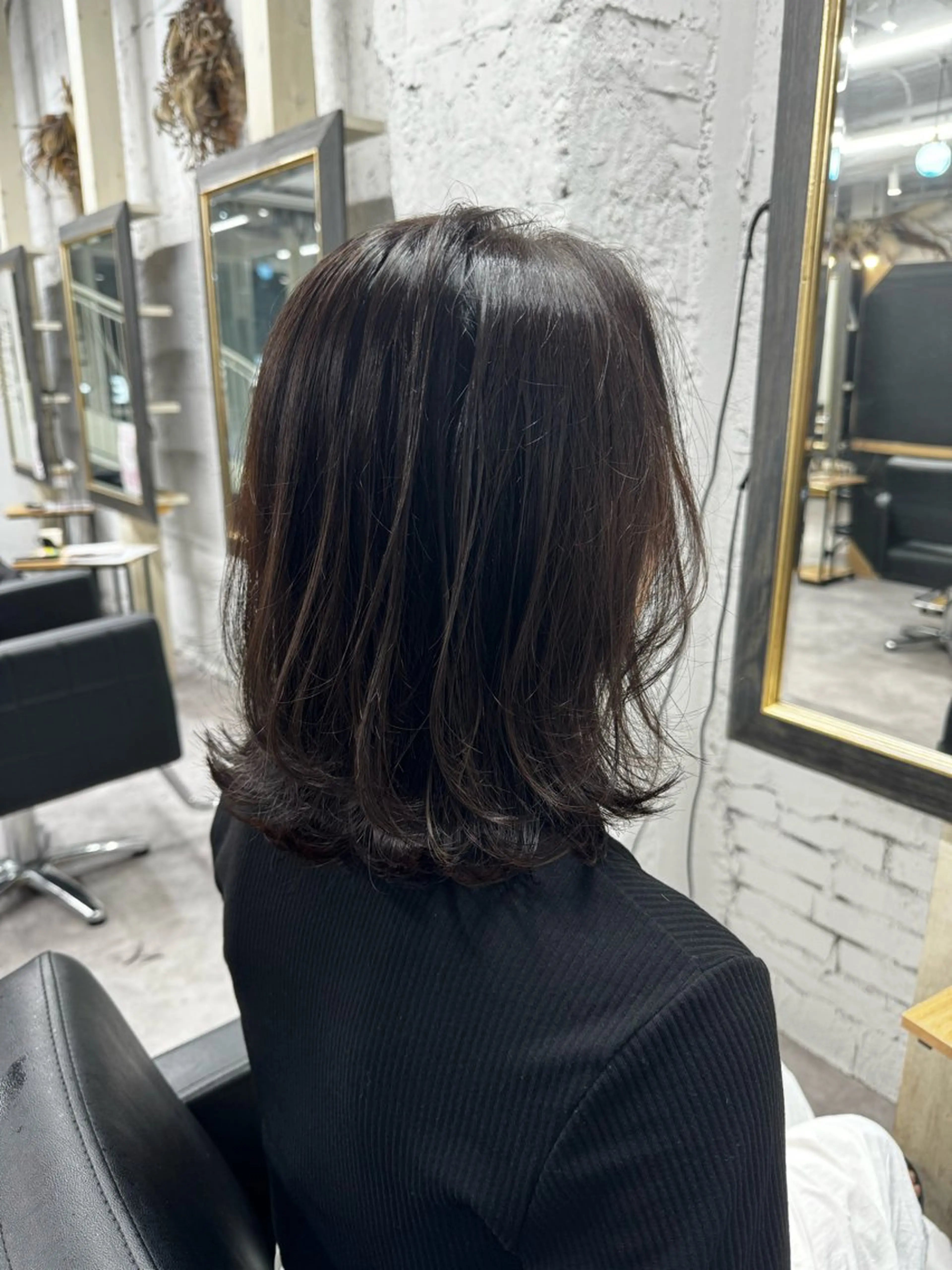 ミディアム カット ヘアカラー 笹江 瑞穂のヘアスタイル