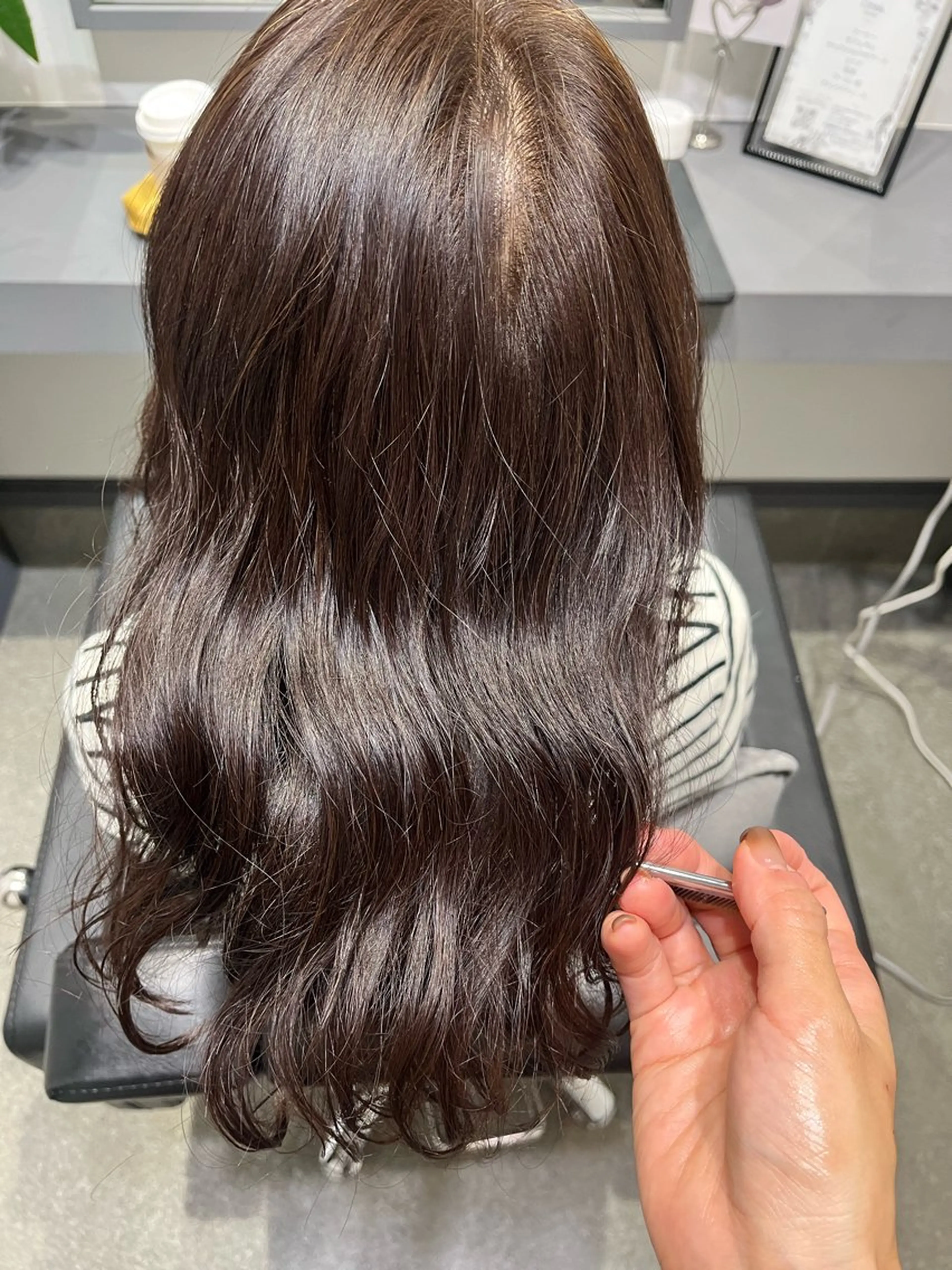 セミロング アッシュ カット ヘアカラー 堀越 エリのヘアスタイル