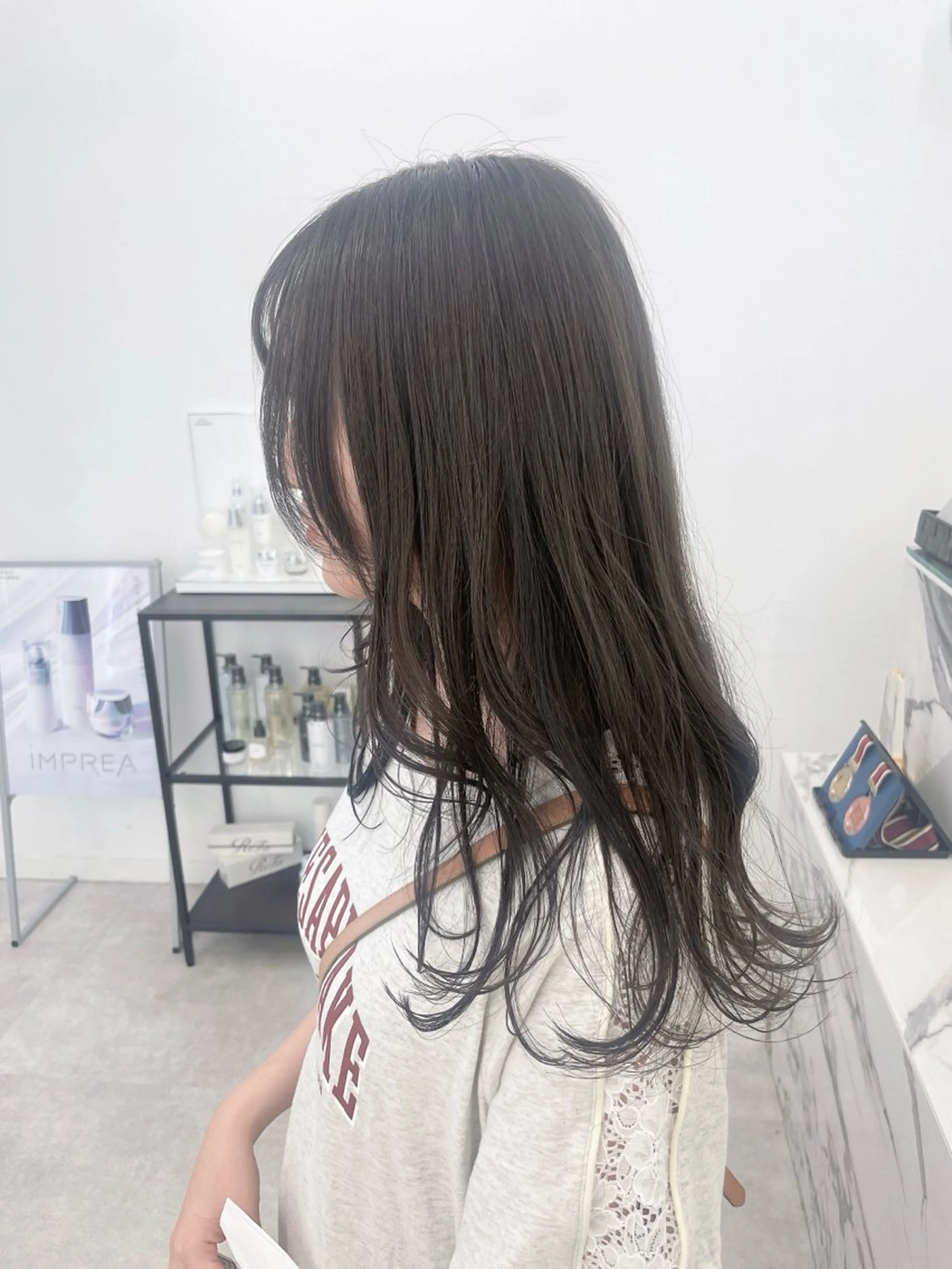 ロング カラー ヘアアレンジ カット ヘアカラー トリートメント 【Brown】おじま のぞみのヘアスタイル