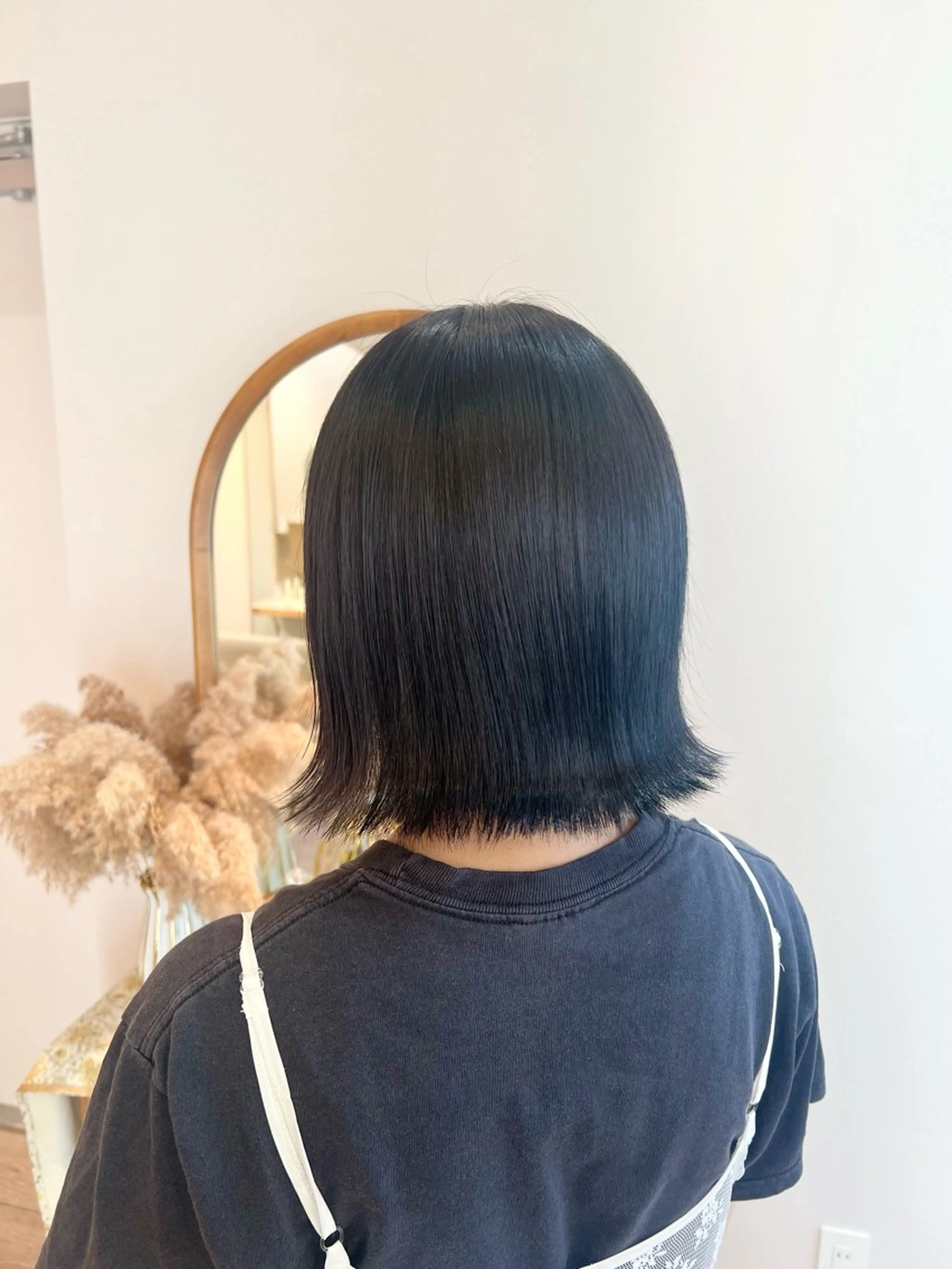 ボブカット✂️💕  ⚠️鎖骨より髪の毛の長さがある人の写真