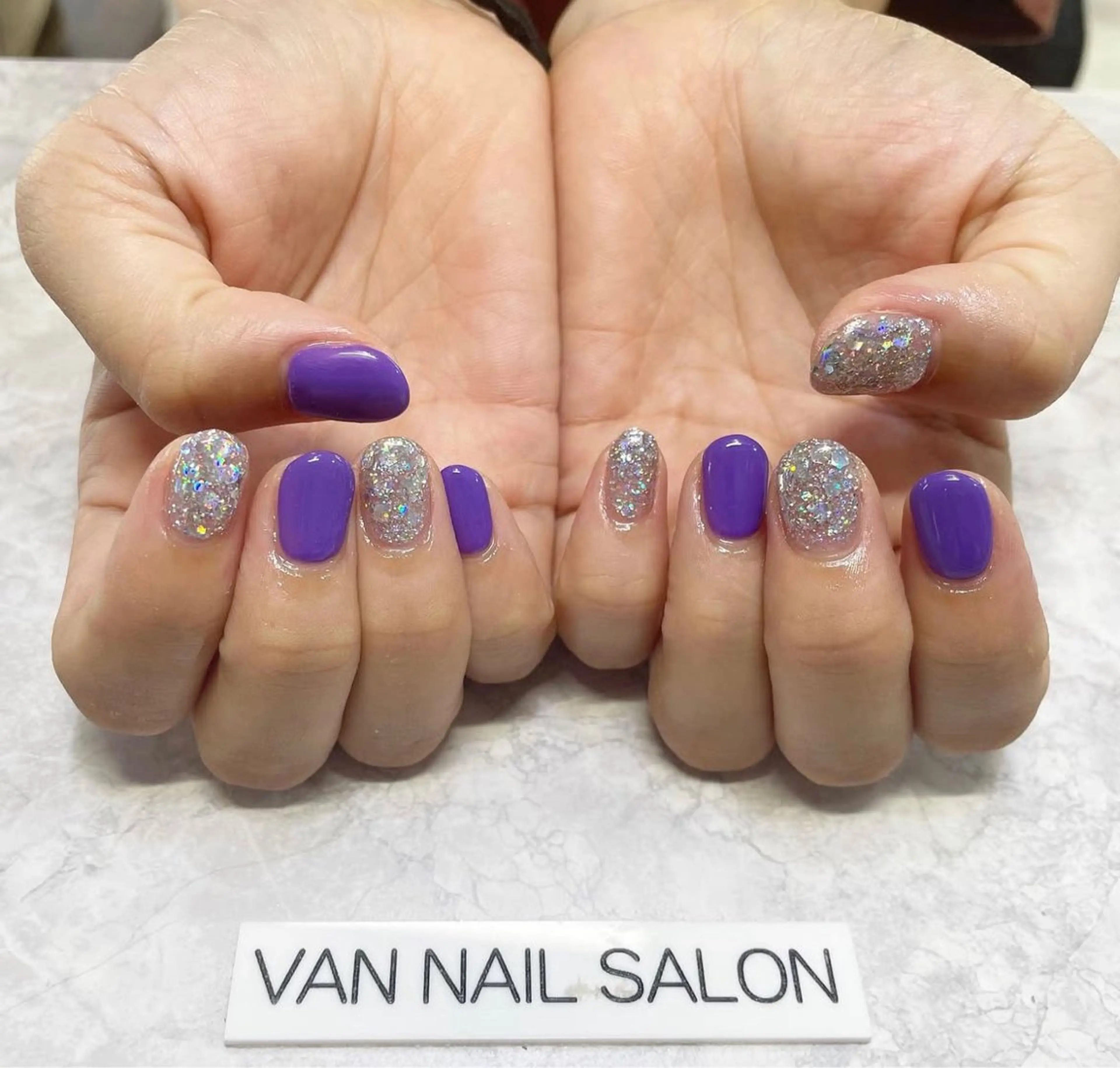 ネイル Van Nail 本厚木店所属・Van Nail Salonのネイルデザイン
