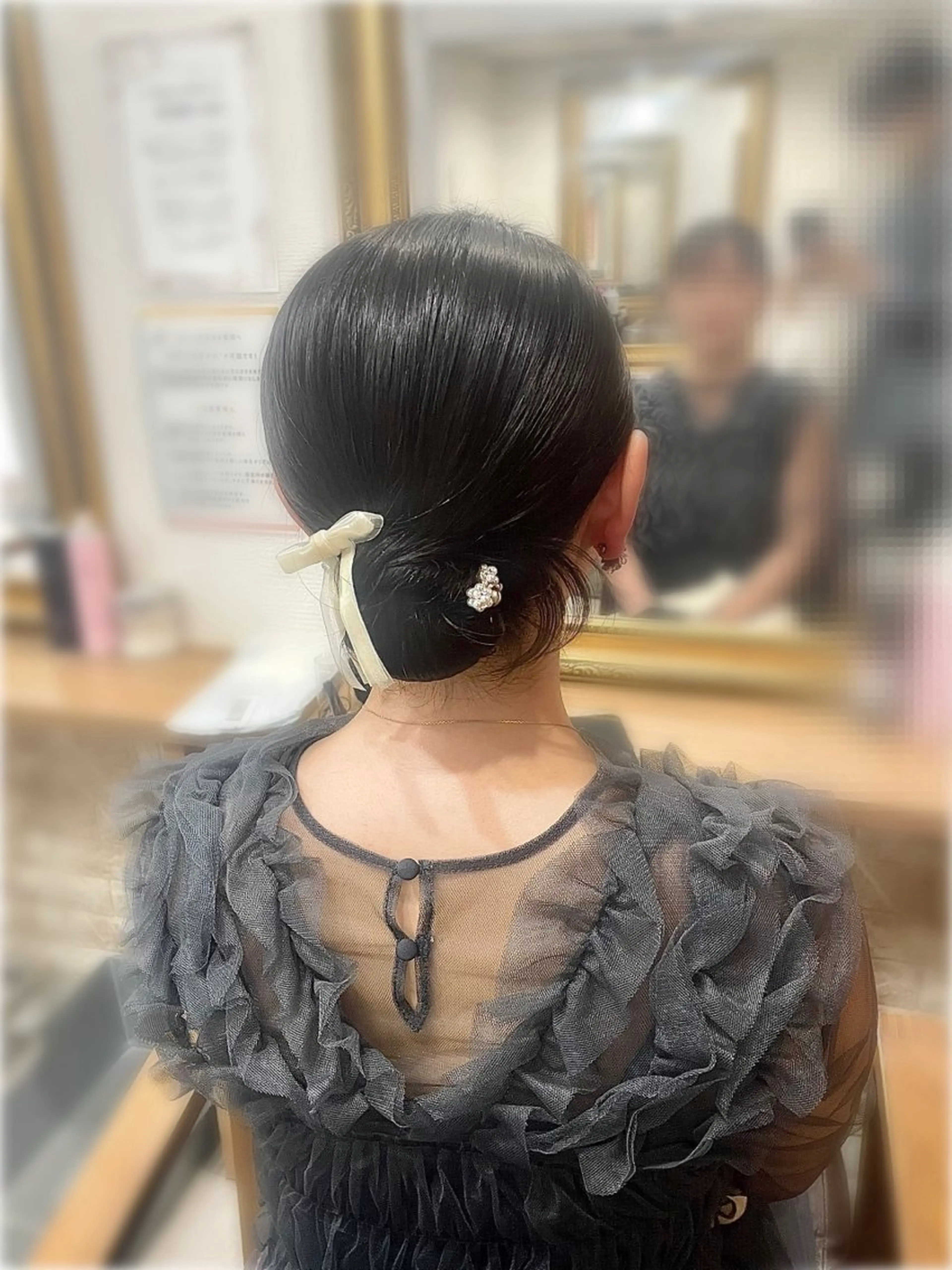 ミディアム ヘアアレンジ セットサロンCURE YUKIOKAのマツエク・マツパデザイン