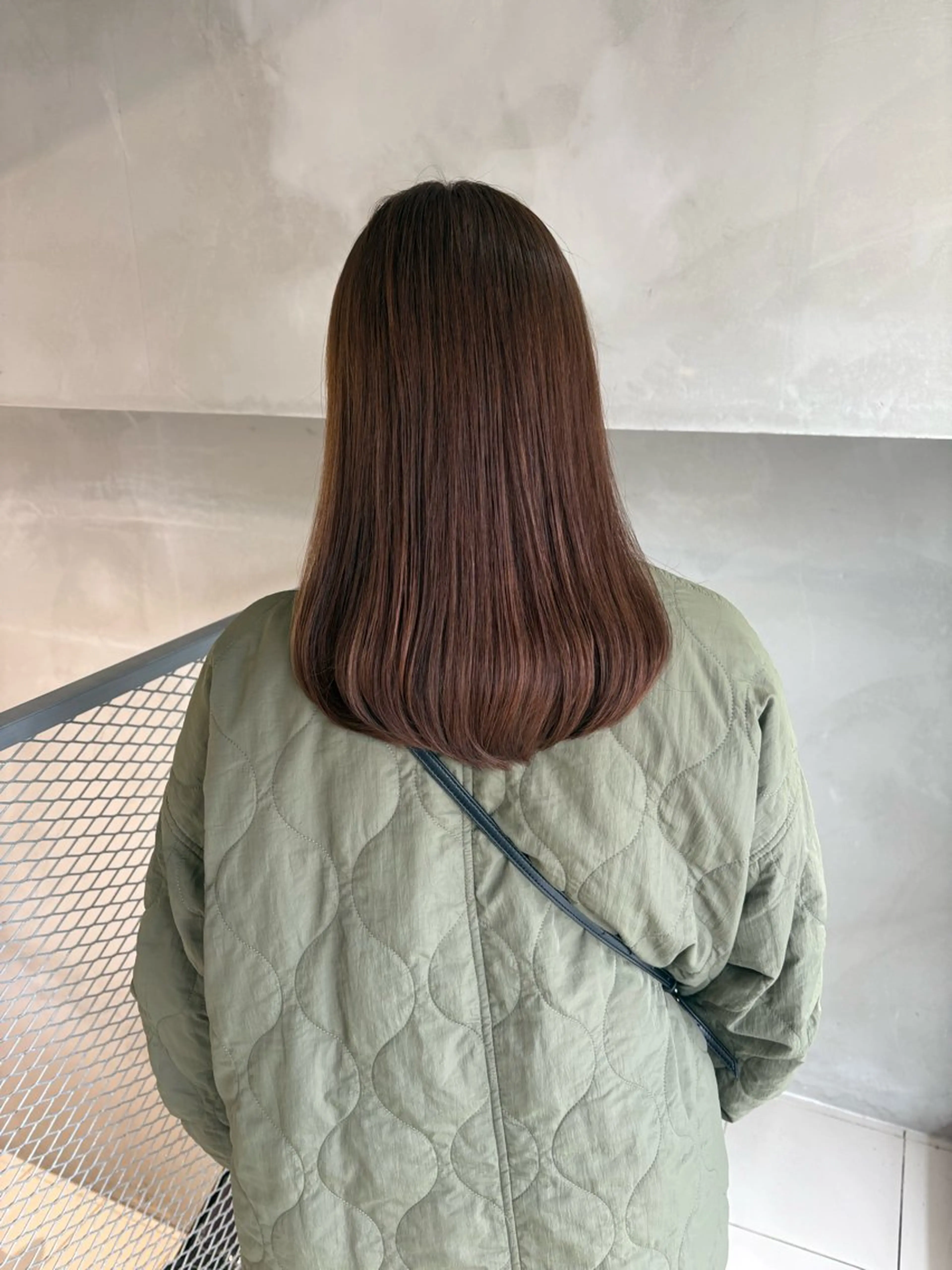 ミディアム カラー ベージュカラー ブラウンカラー ブラウンベージュ カット ヘアカラー トリートメント 透明感カラー🫧 nanohaのヘアスタイル