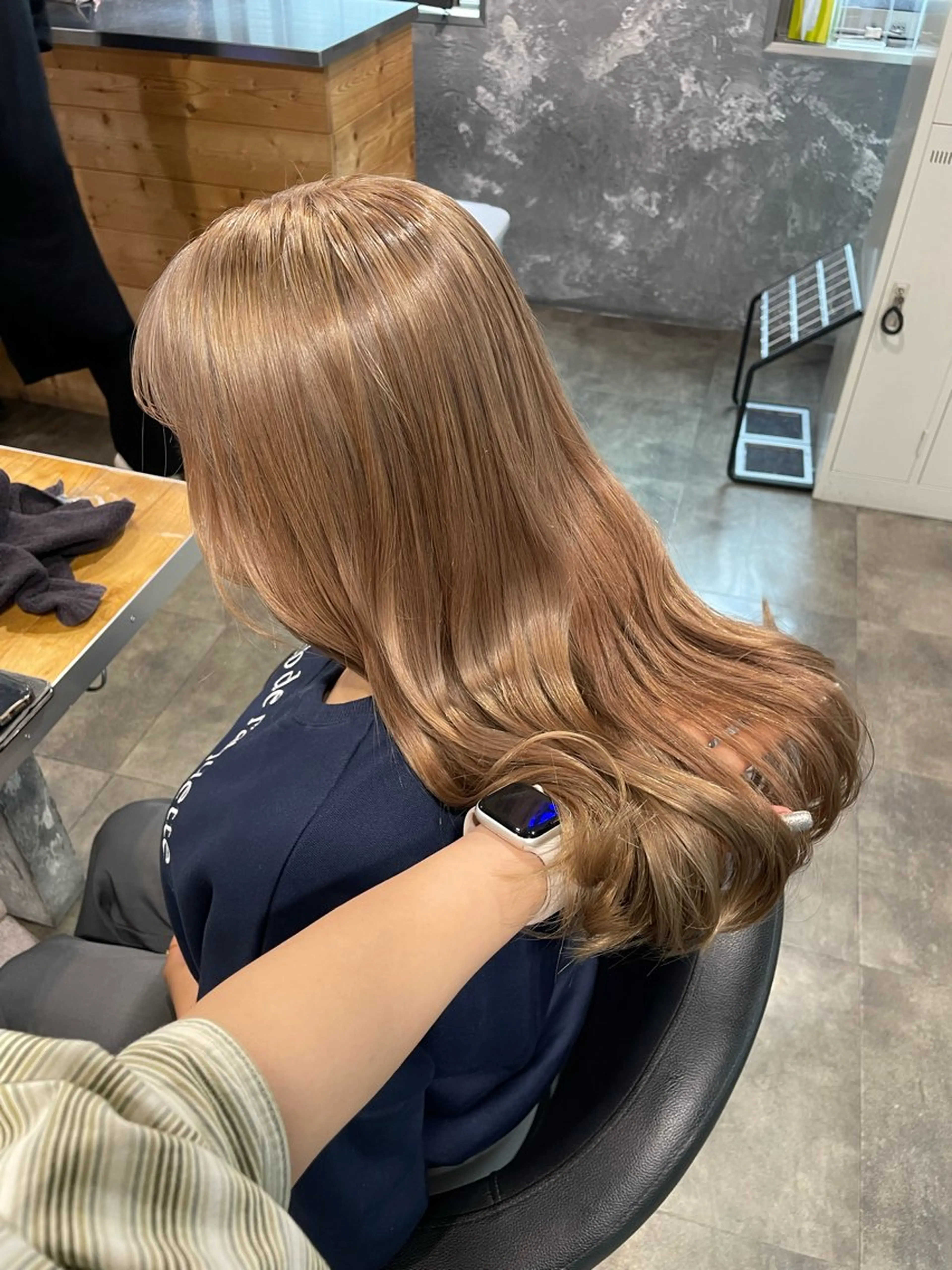ロング カラー ヘアカラー ハイトーンブロンド 横浜💞ミオのヘアスタイル