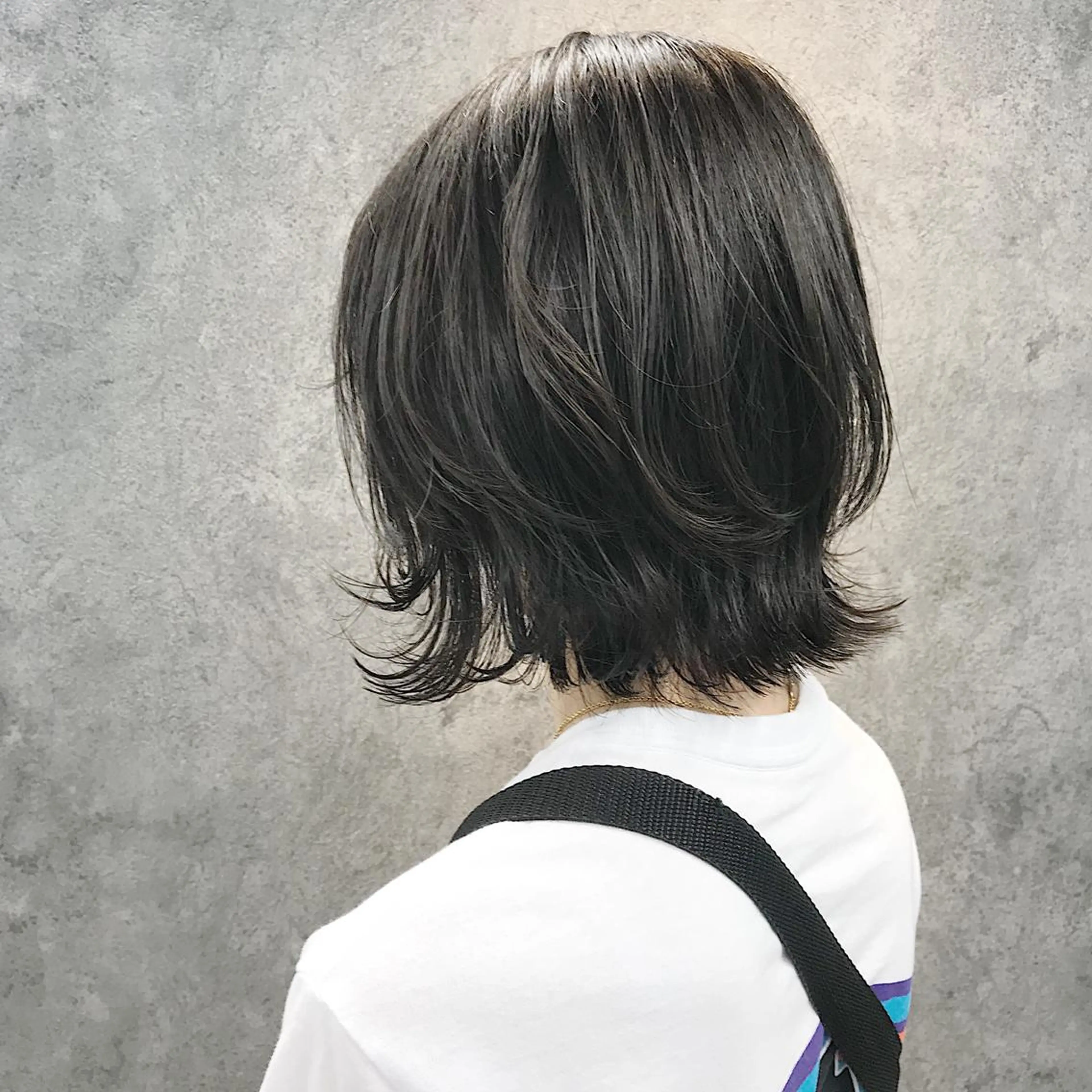 ミディアム ミディアムレイヤー レイヤーカット カット ヘアカラー トリートメント 所渉/韓国レイヤー /ウルフカットのヘアスタイル