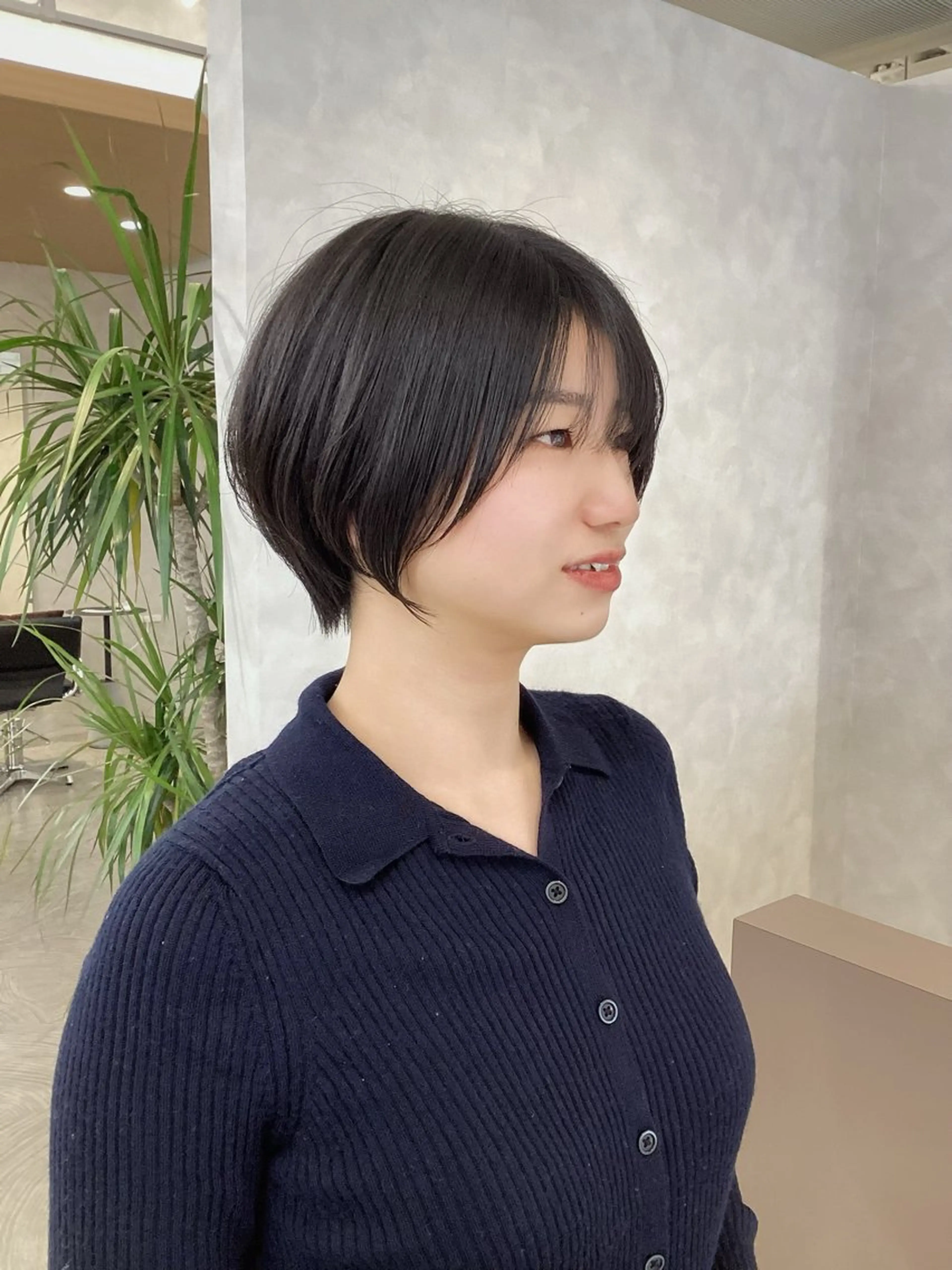 ショート カラー カット haruna🪽シ ョート/透明感カラーのヘアスタイル