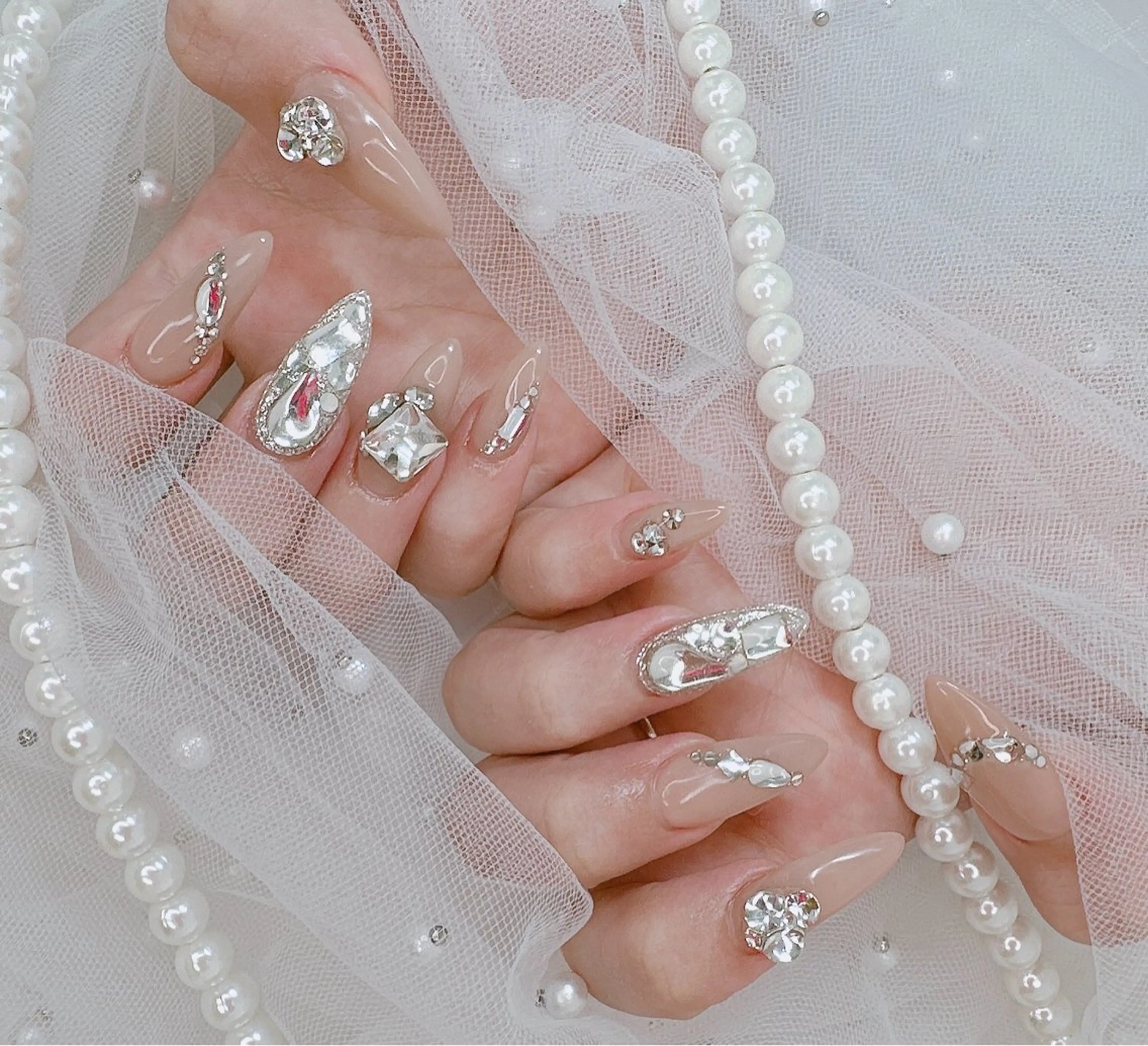 ネイル R nailsalon所属・R salonのネイルデザイン