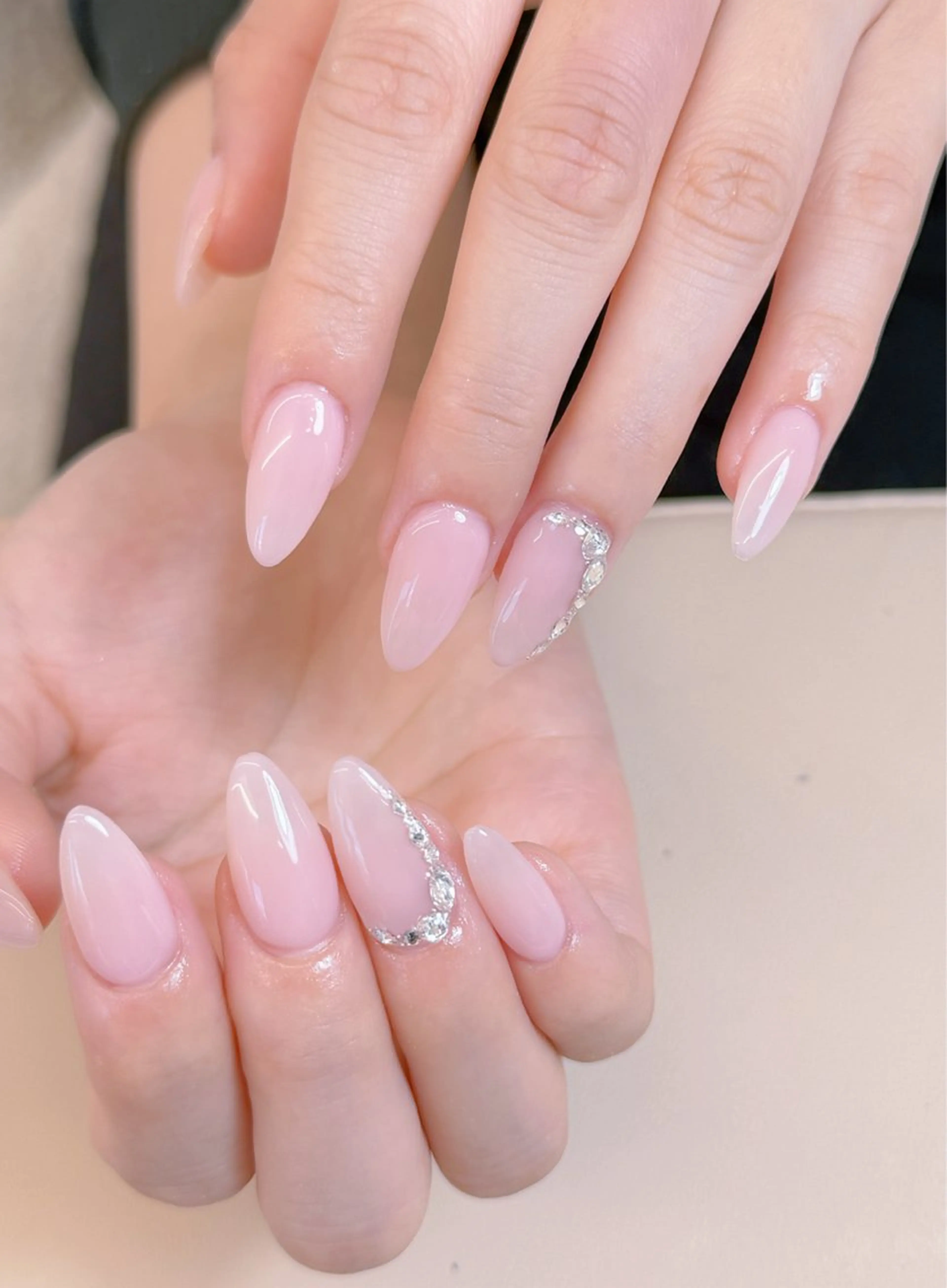 ネイル チークネイル 長さ出し フットネイル 韓国ネイル マグネットネイル Luxe Nailのネイルデザイン