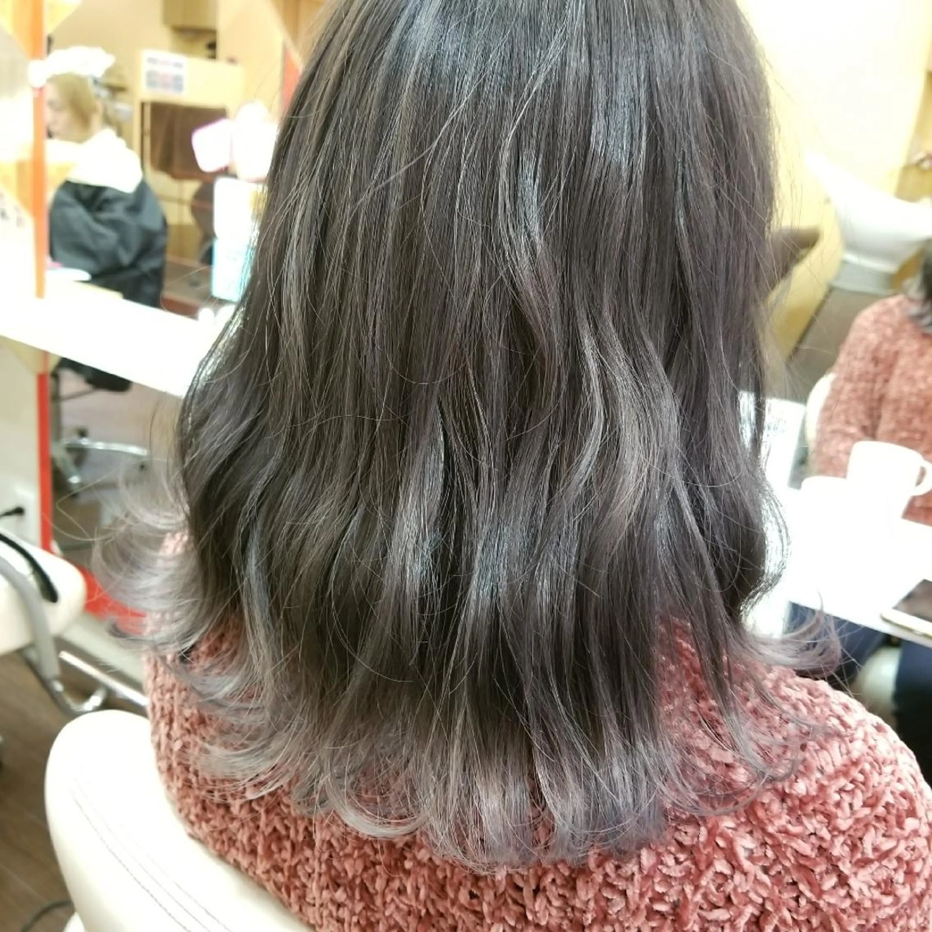 ミディアム カット ヘアカラー トリートメント 植田 修平/エクステ /髪質改善カラーのヘアスタイル