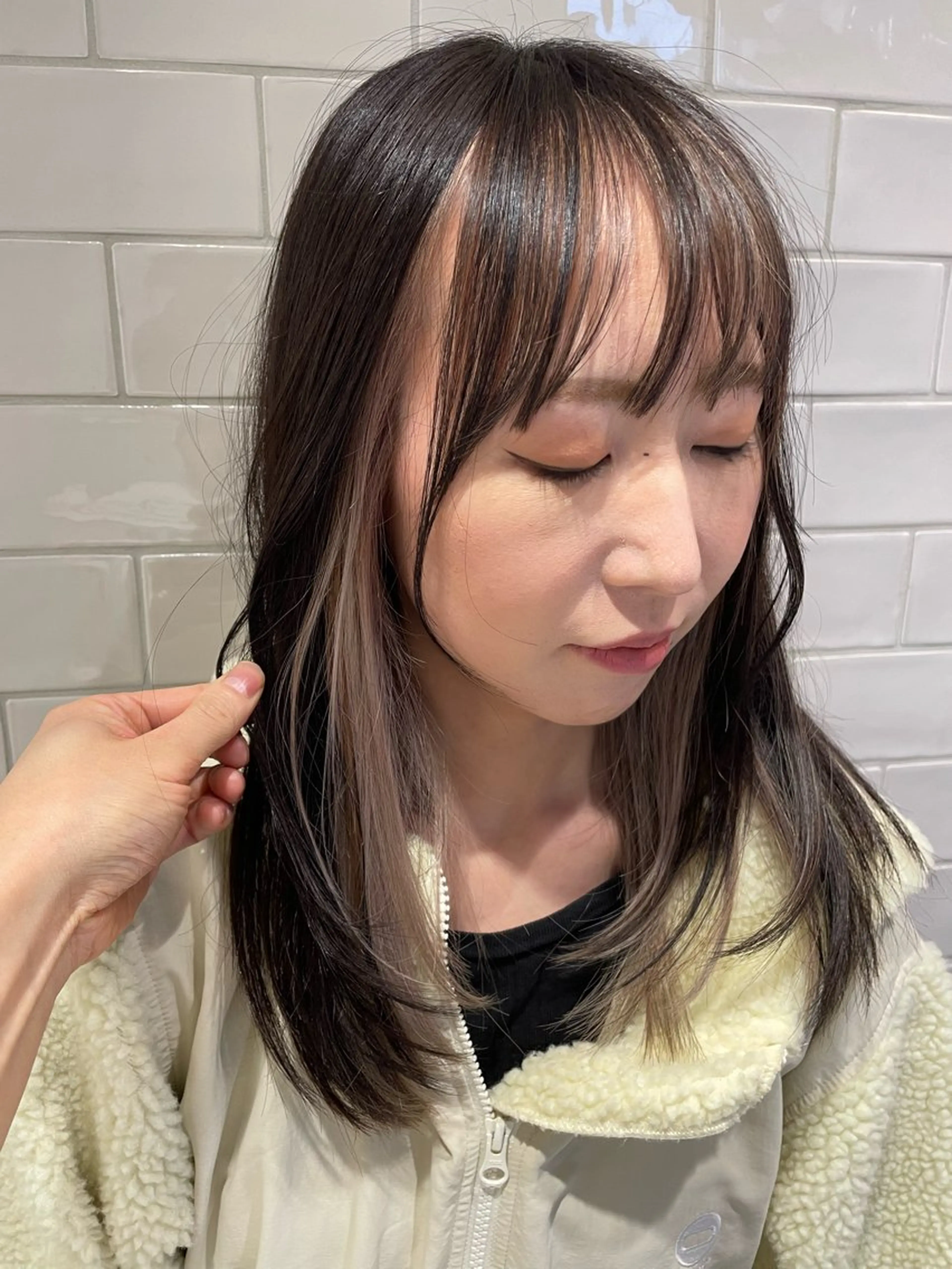 セミロング カット ヘアカラー トリートメント share salon higashi umeda所属・林 時也のヘアスタイル