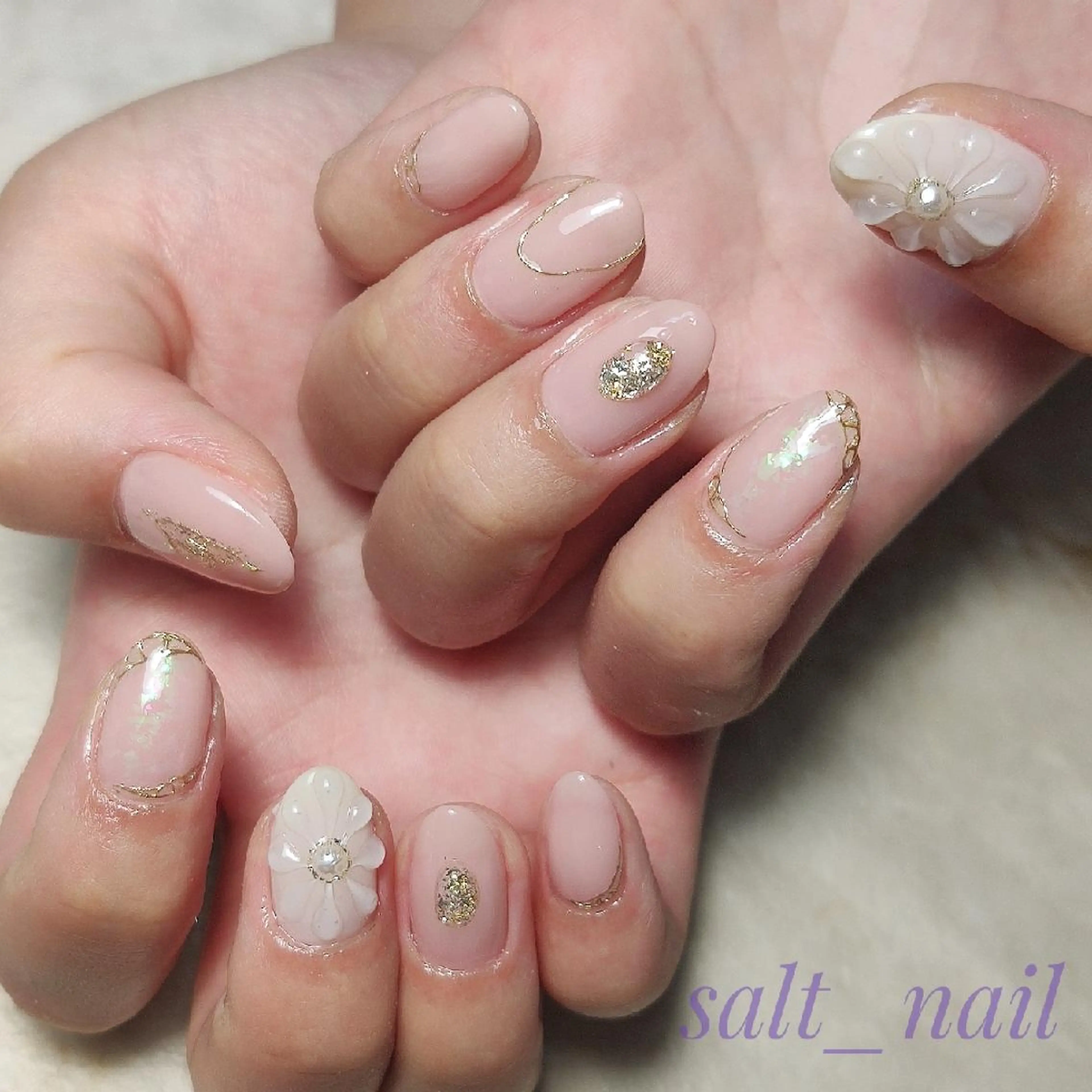 ネイル フラワーネイル ミラーネイル ぷっくりネイル ハンドネイル 個人サロン saltnailのネイルデザイン