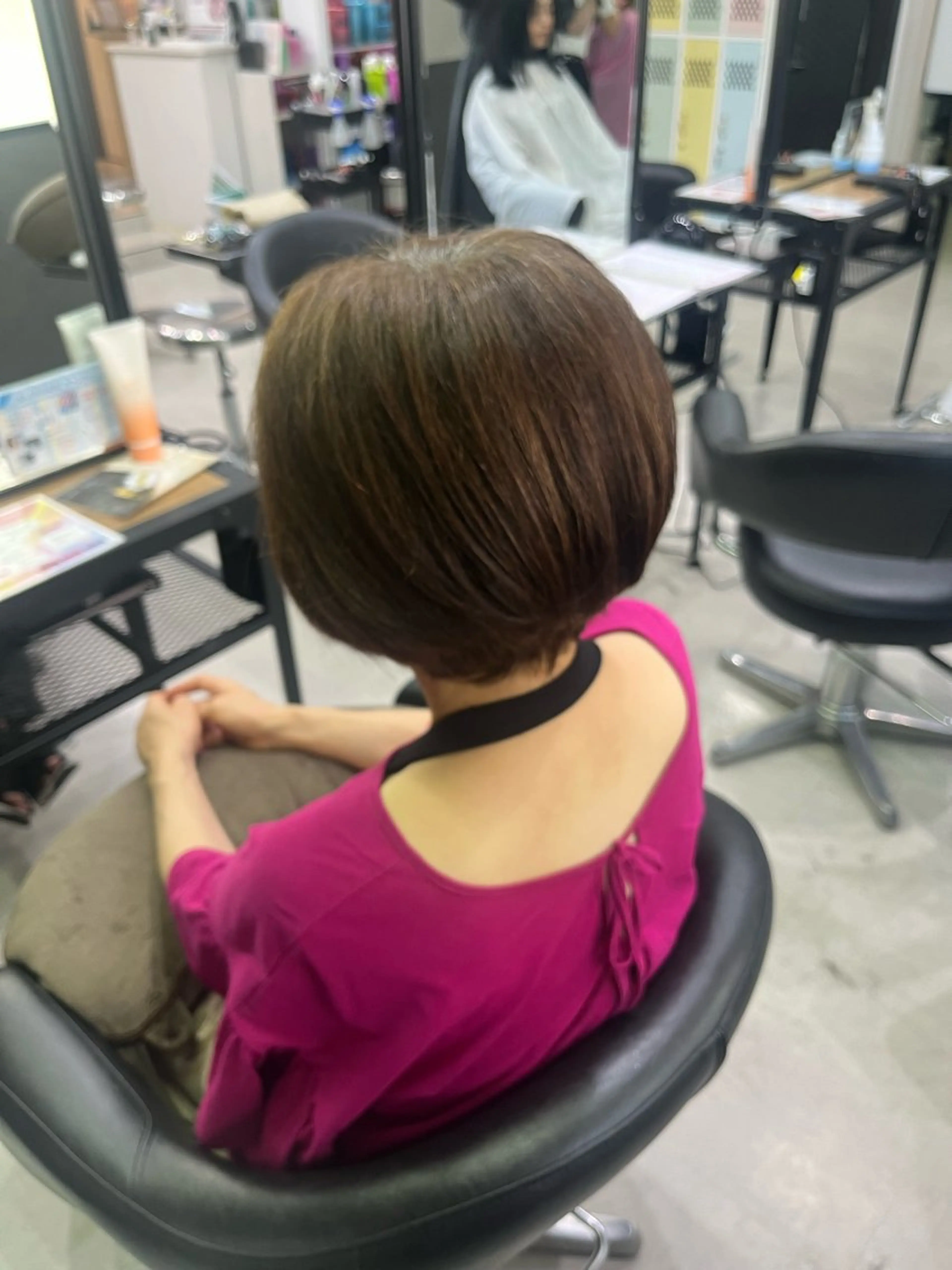ショート レディースカット 無料🎀ジュリのヘアスタイル
