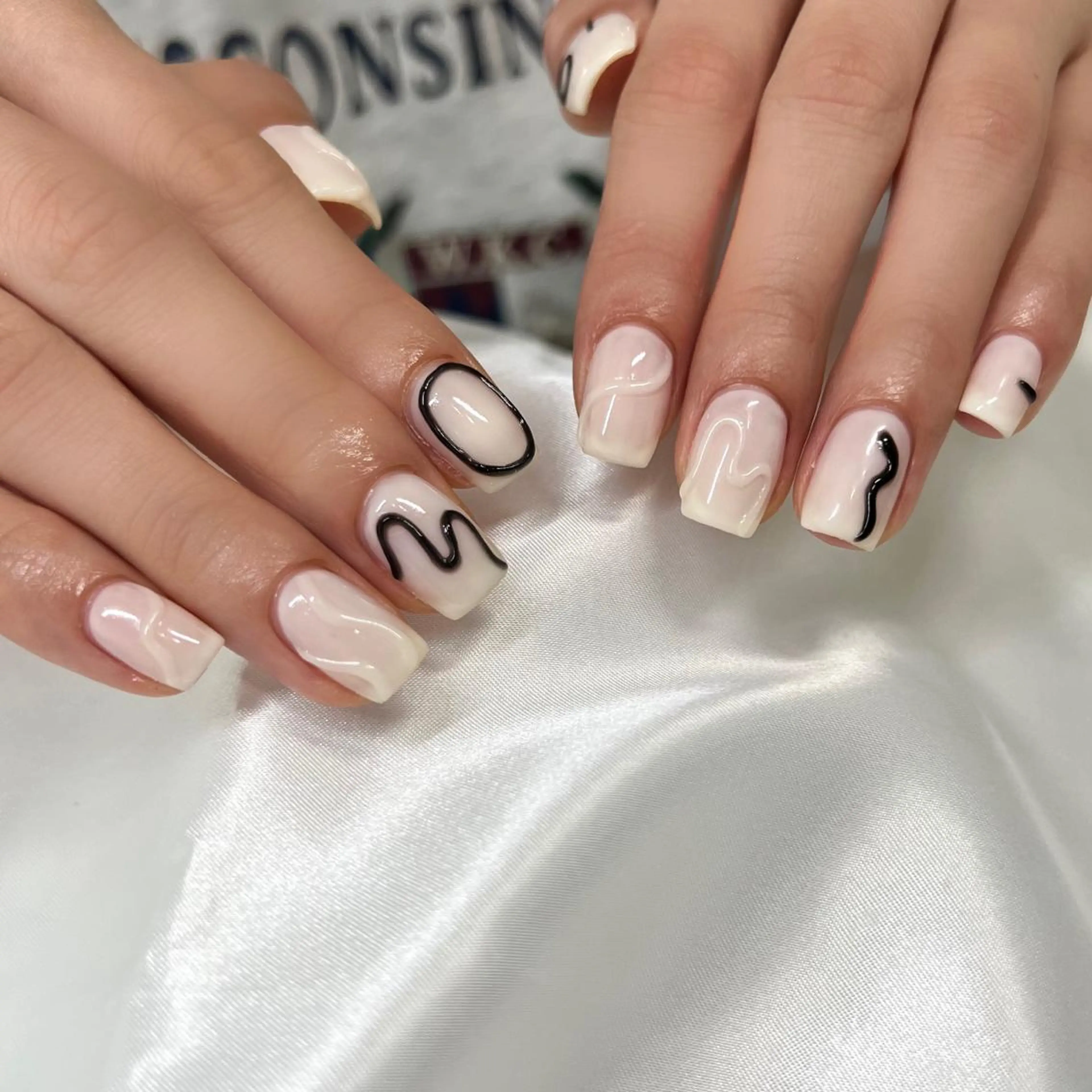 ミディアム ネイル マツエク・マツパ ハンドネイル REVIA_nail maiのネイルデザイン