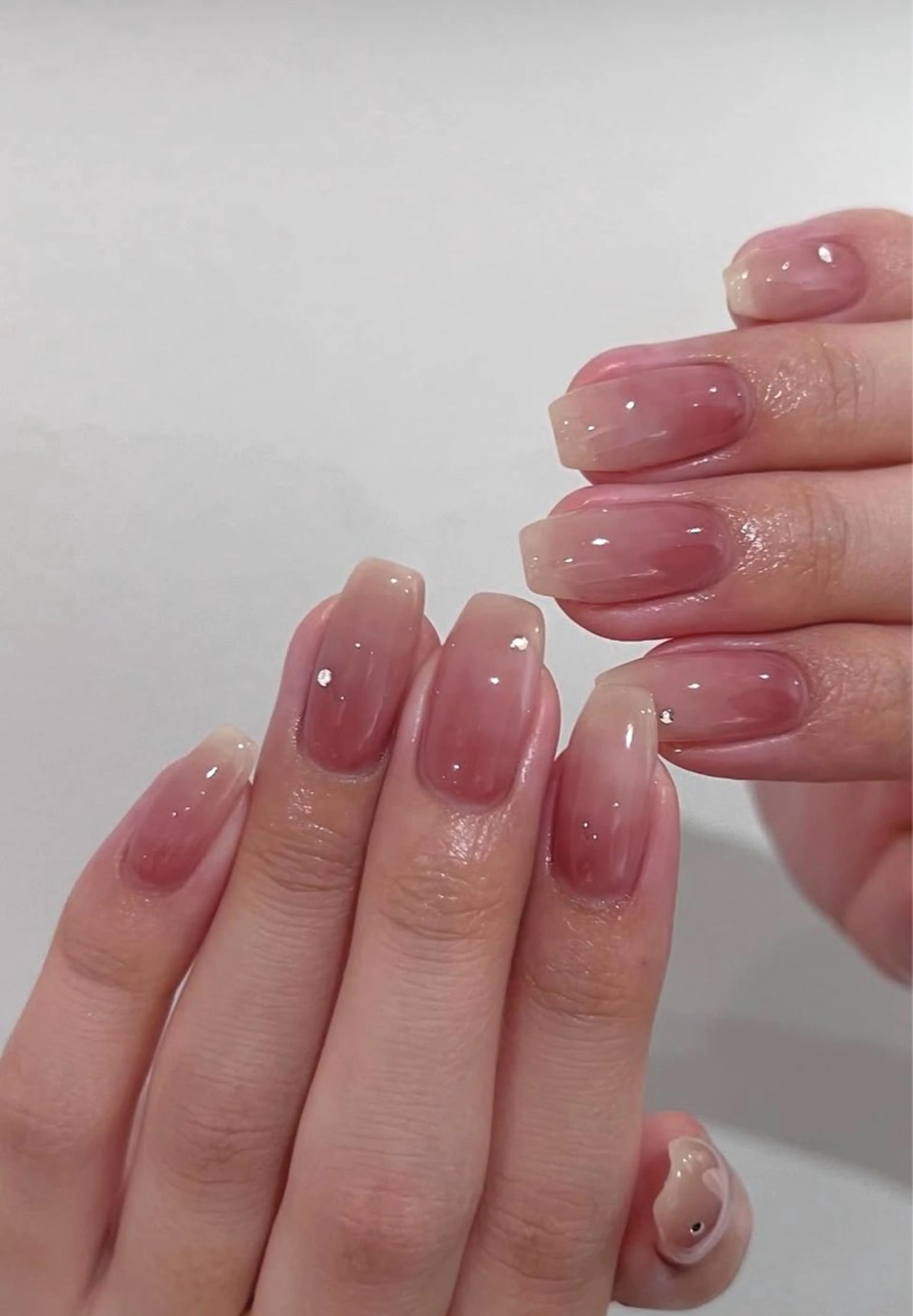 ネイル 韓国ネイル 持ち込み ニュアンスネイル ネイルチップ ハンドネイル JENNY ANA.CHUOのネイルデザイン