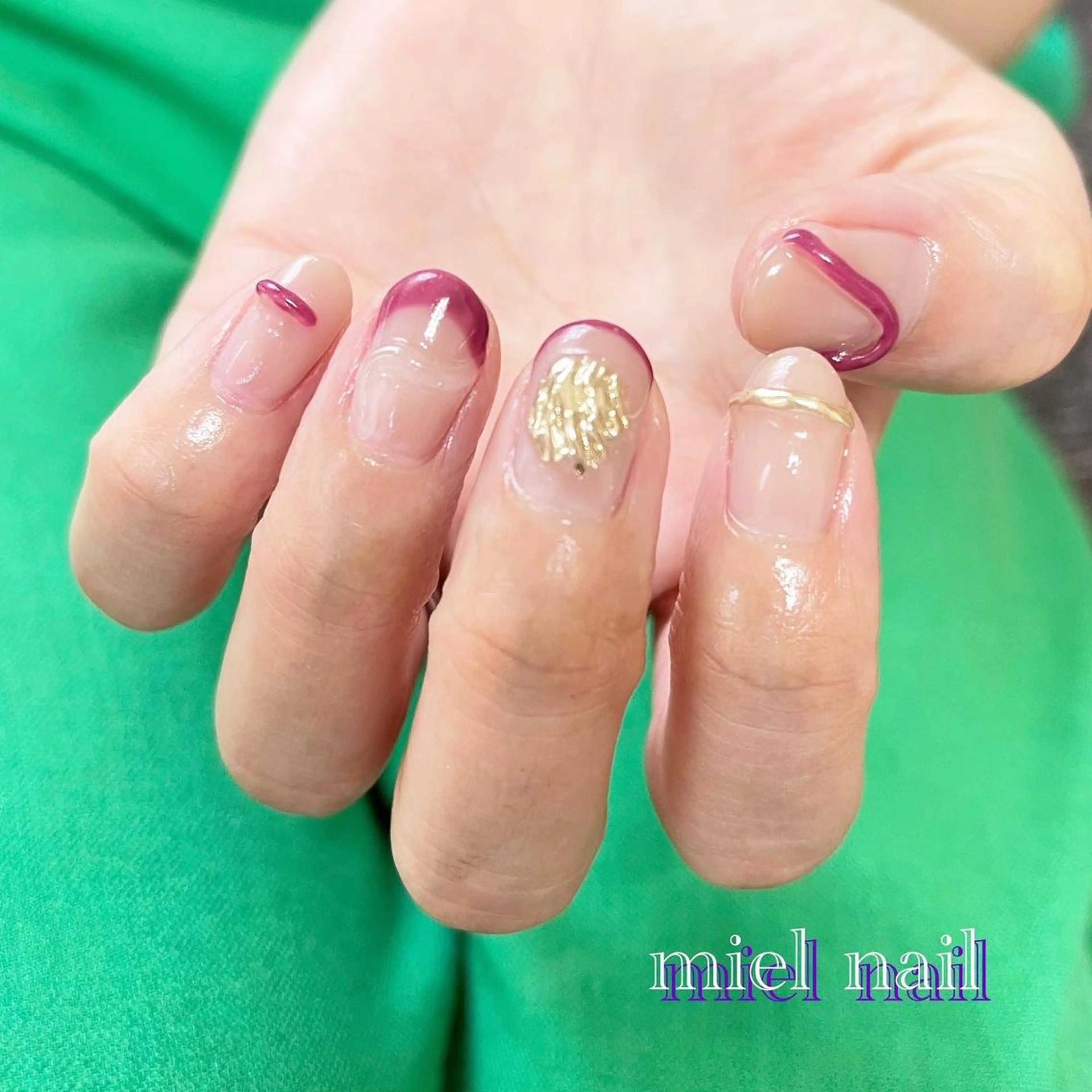 ネイル フレンチネイル ジェルネイル 持ち込み パープル 夏ネイル ハンドネイル miel nailのネイルデザイン