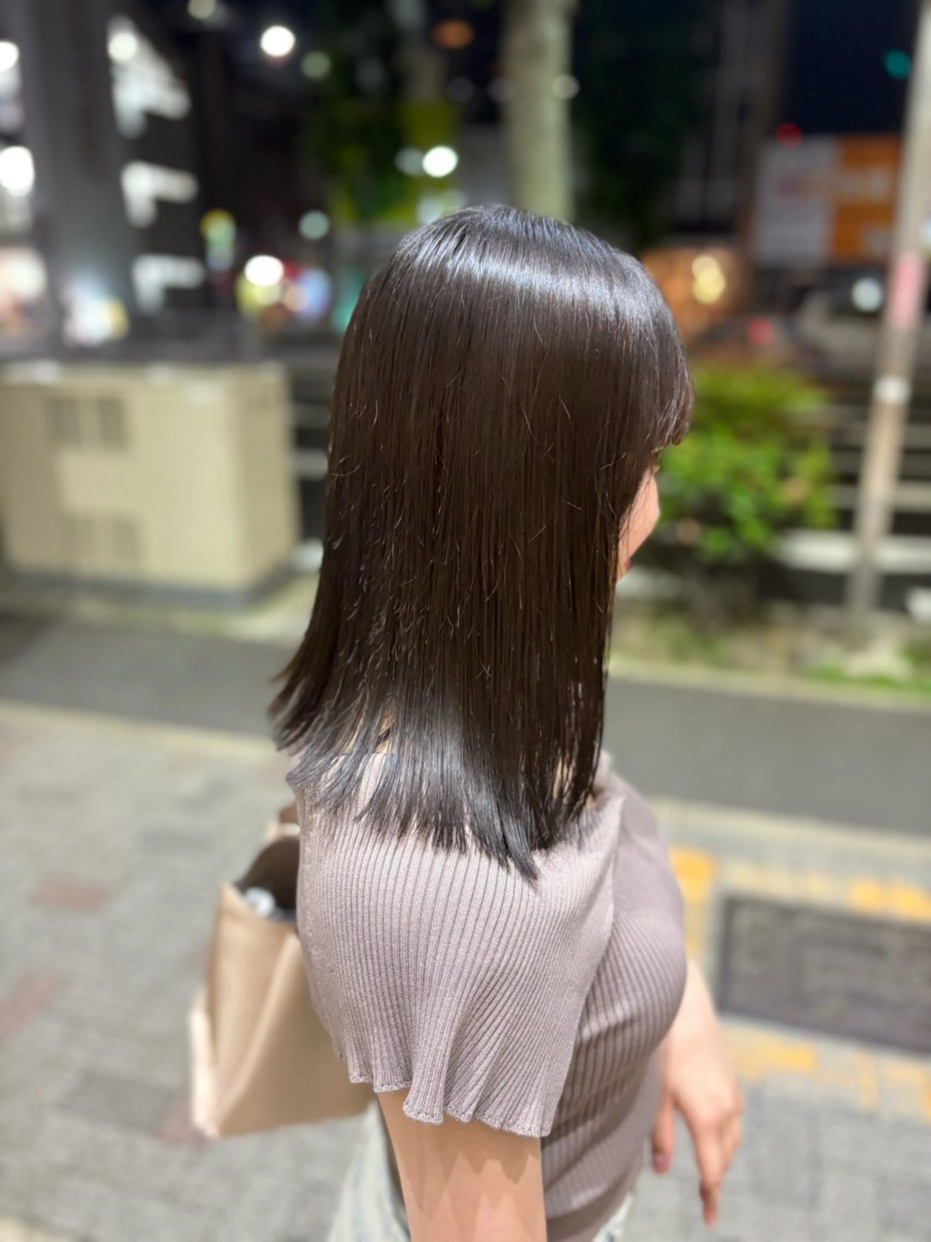 セミロング カラー ブリーチカラーモデル ダブルカラー✨ななほのヘアスタイル