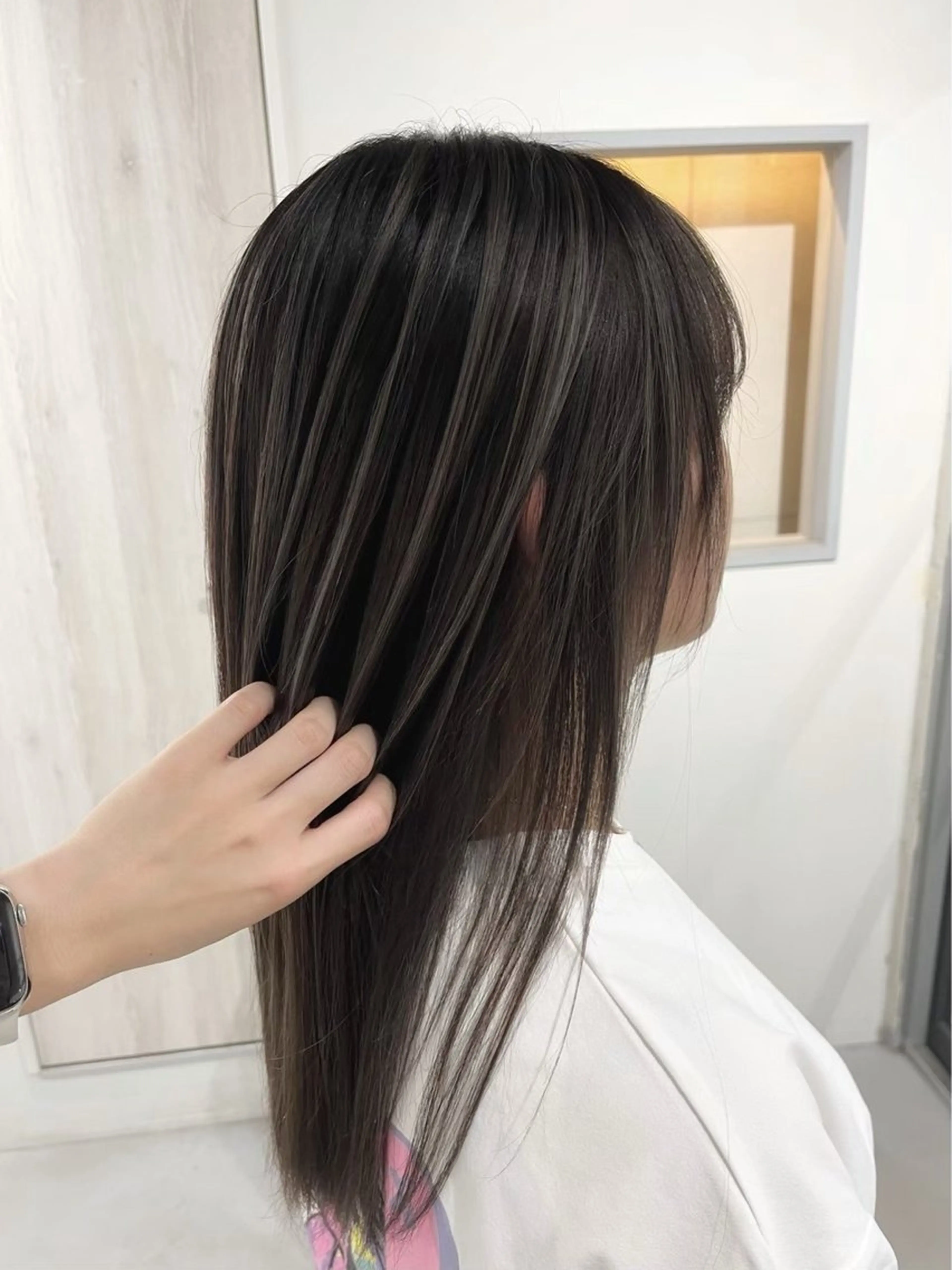 セミロング カラー ハイライトカラー ハイライト カット ヘアカラー トリートメント inc新小岩 🌱MANAMIのヘアスタイル