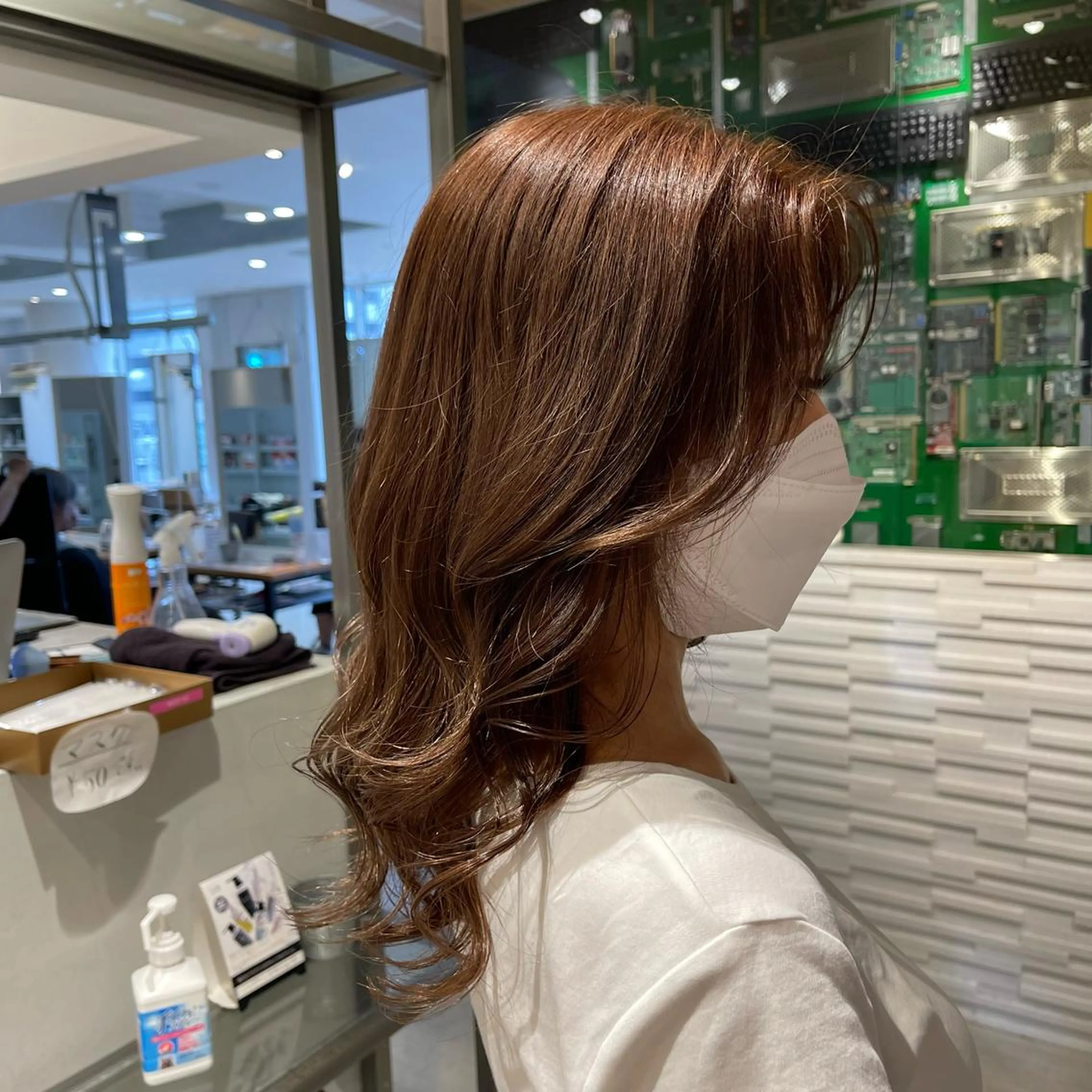 ロング カラー カット ヘアカラー トリートメント nameless miichiのヘアスタイル